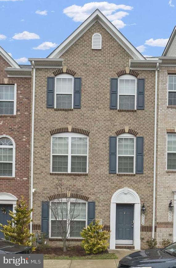 WESTPHALIA ROW - Residential