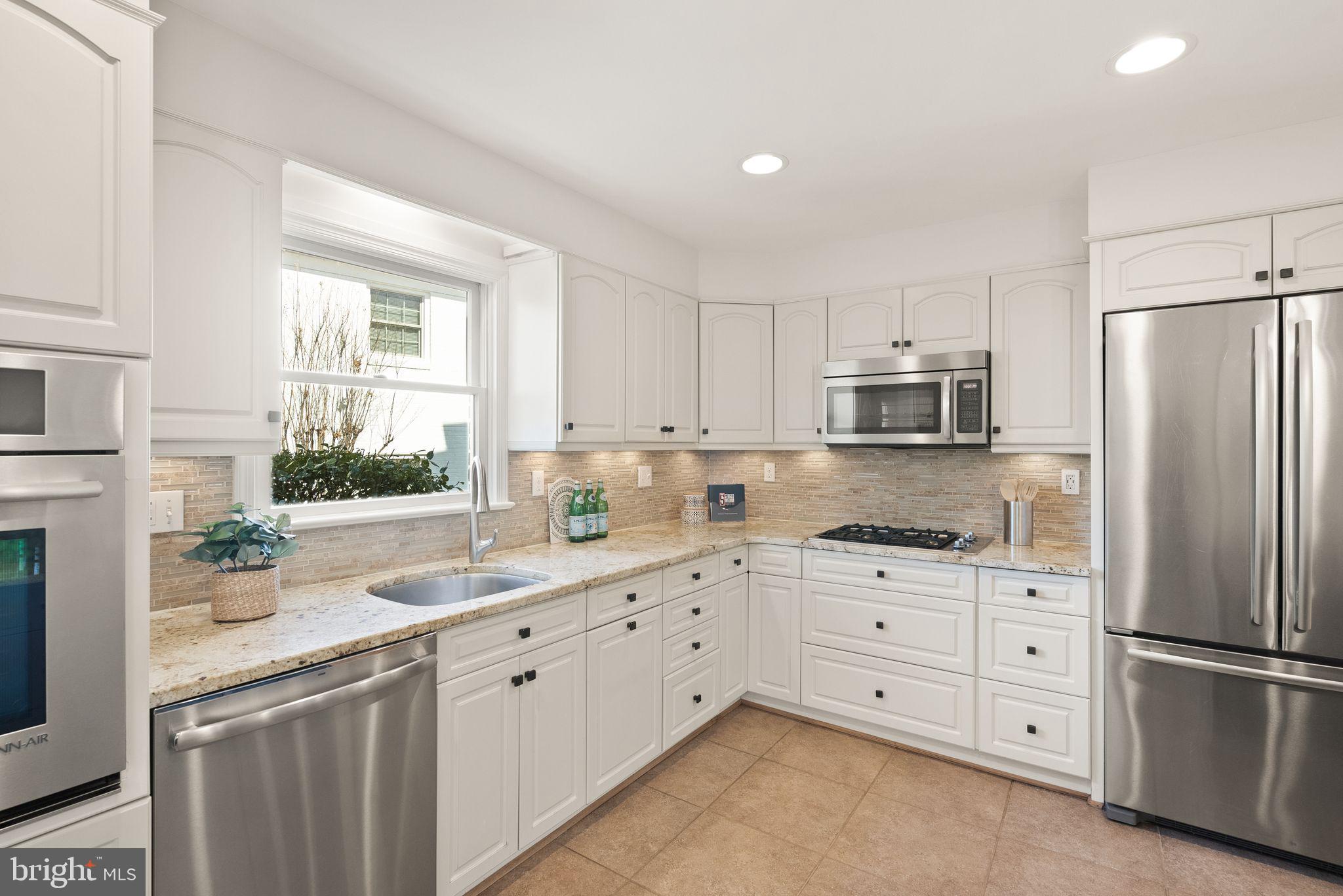 HEATHER HEIGHTS - Residential