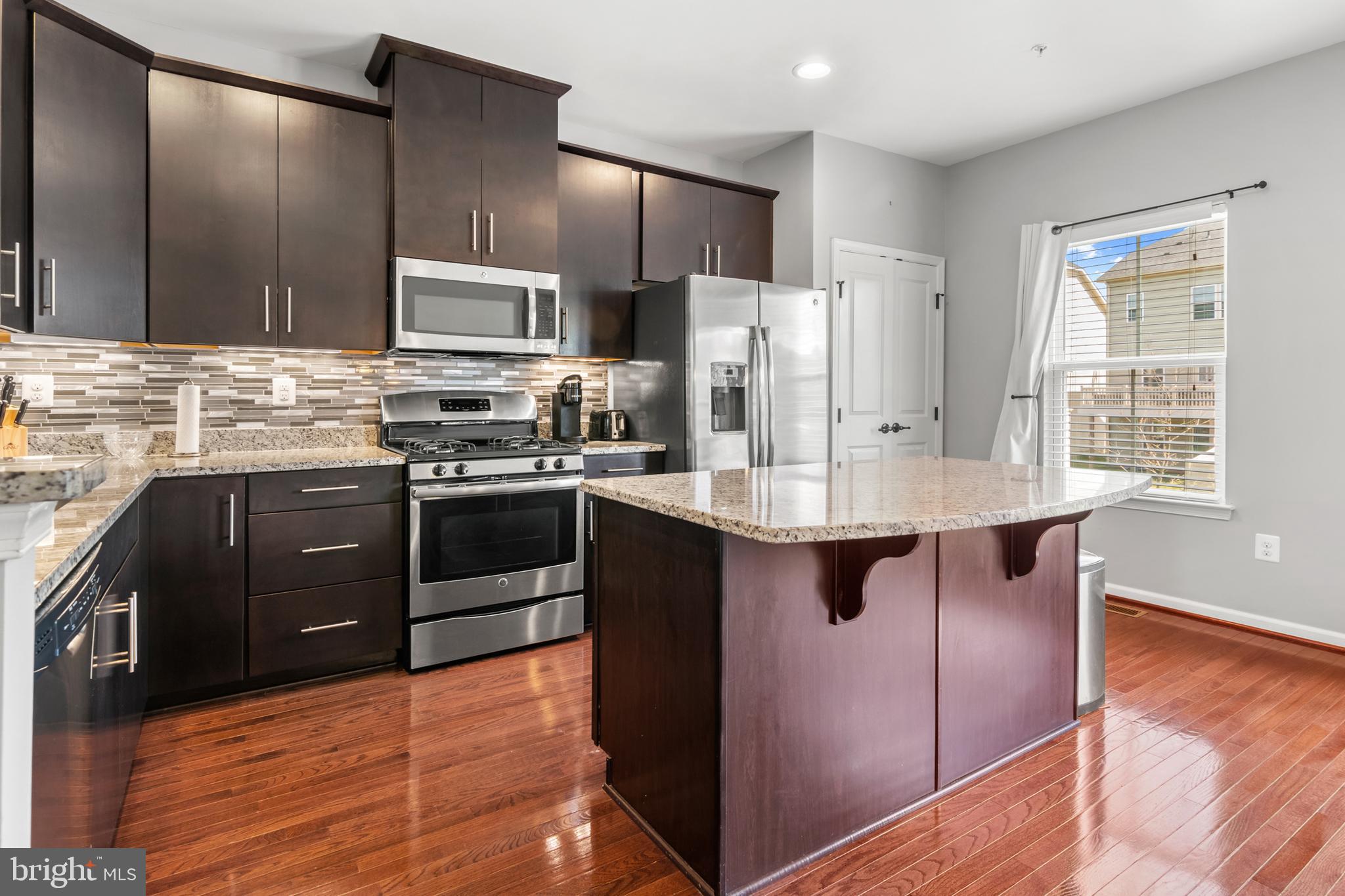 CREEKSIDE VILLAGE AT TANYARD SPRINGS - Residential