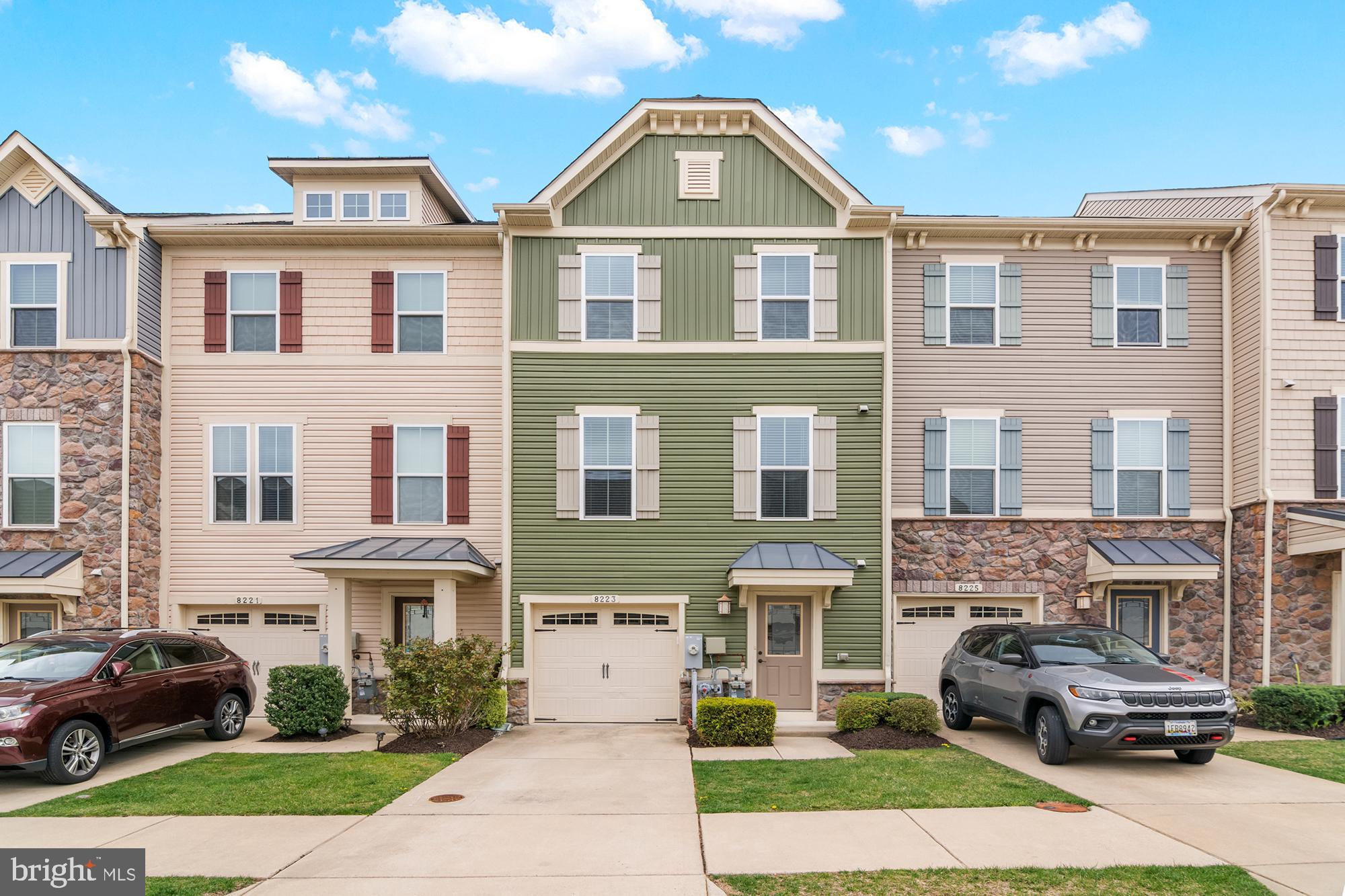 CREEKSIDE VILLAGE AT TANYARD SPRINGS - Residential
