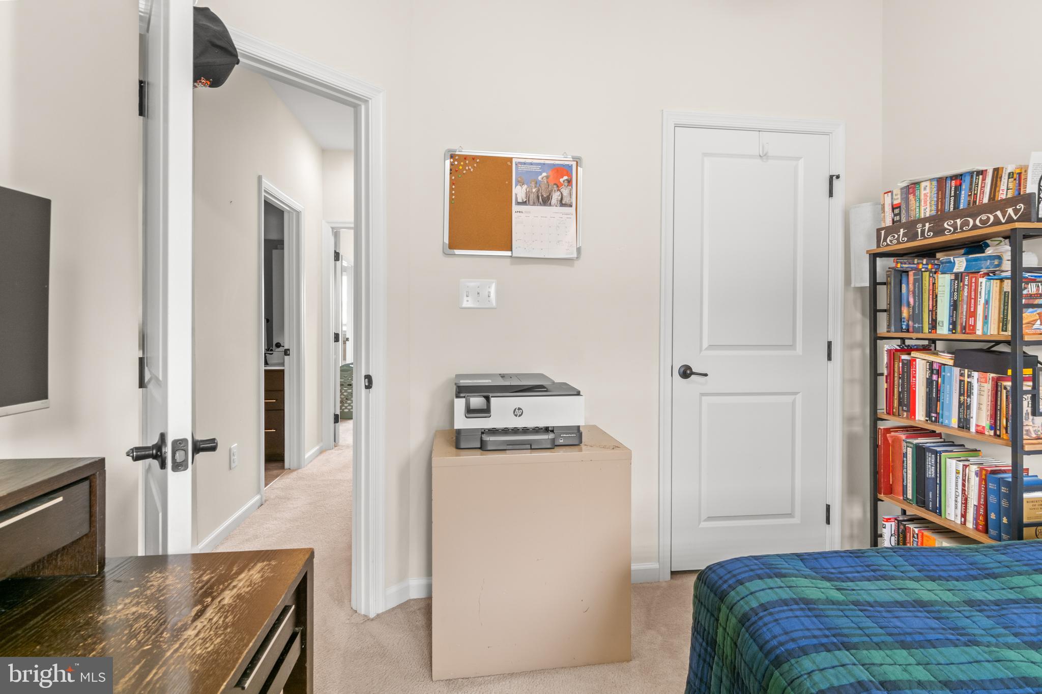 CREEKSIDE VILLAGE AT TANYARD SPRINGS - Residential