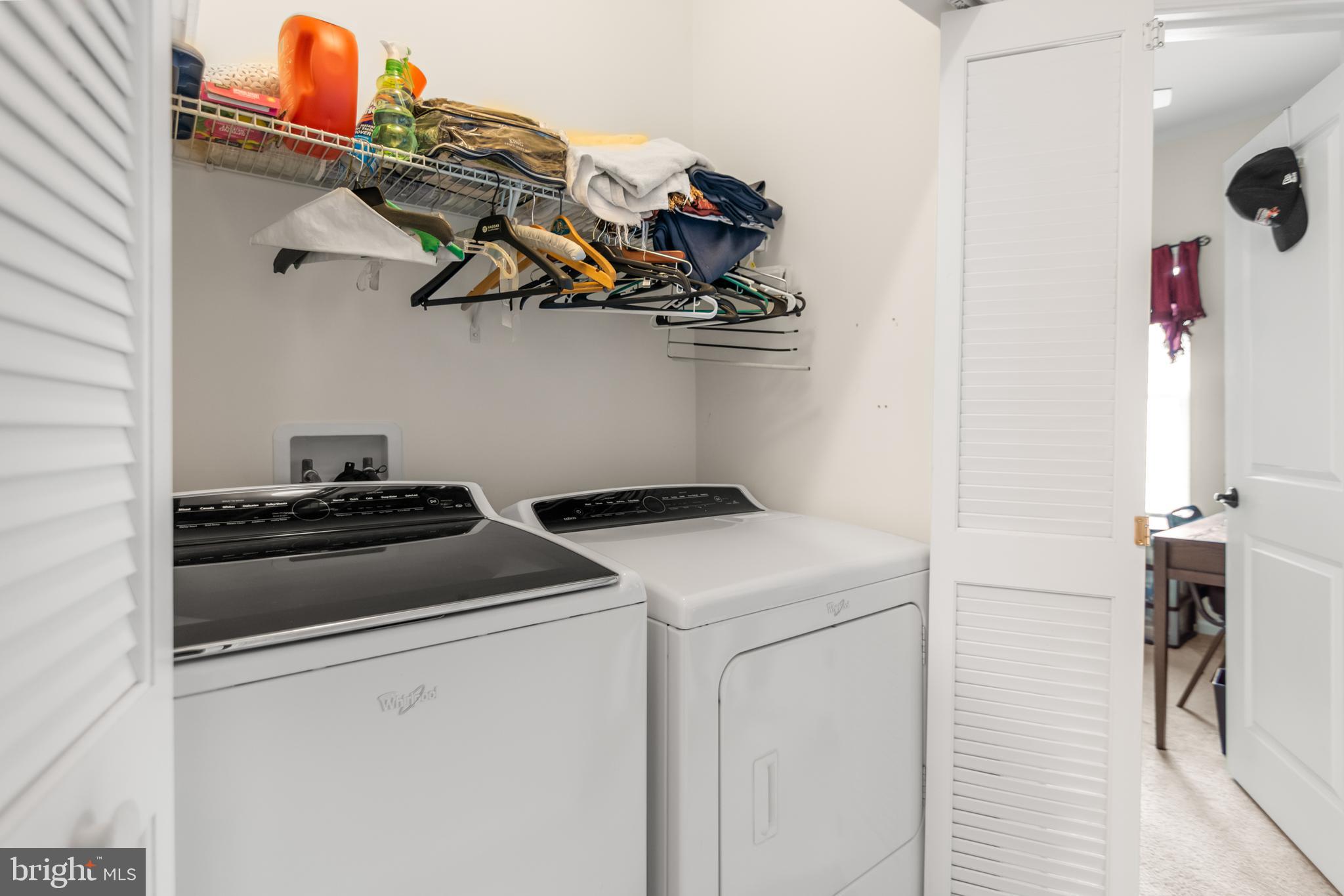 CREEKSIDE VILLAGE AT TANYARD SPRINGS - Residential