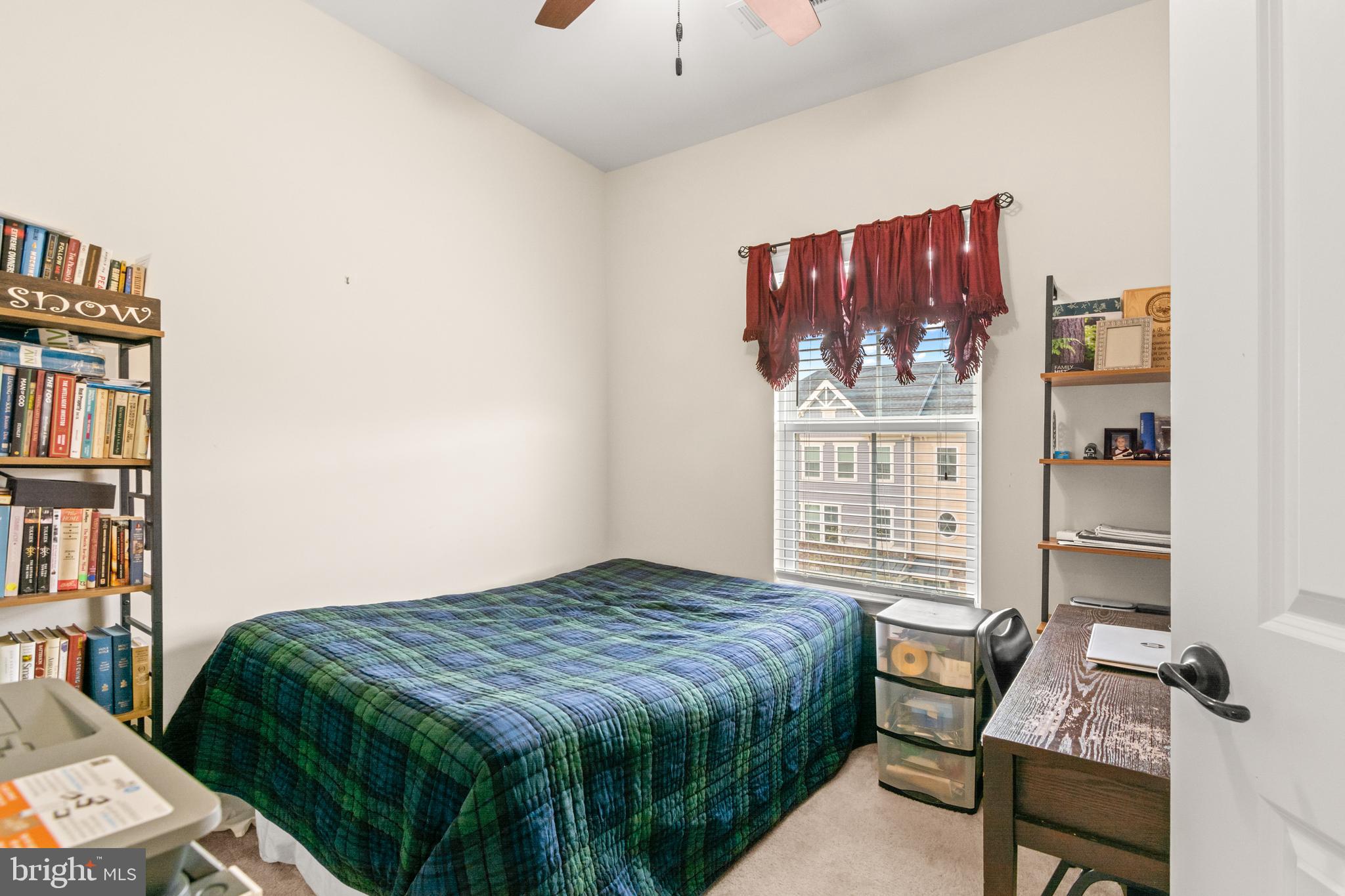 CREEKSIDE VILLAGE AT TANYARD SPRINGS - Residential