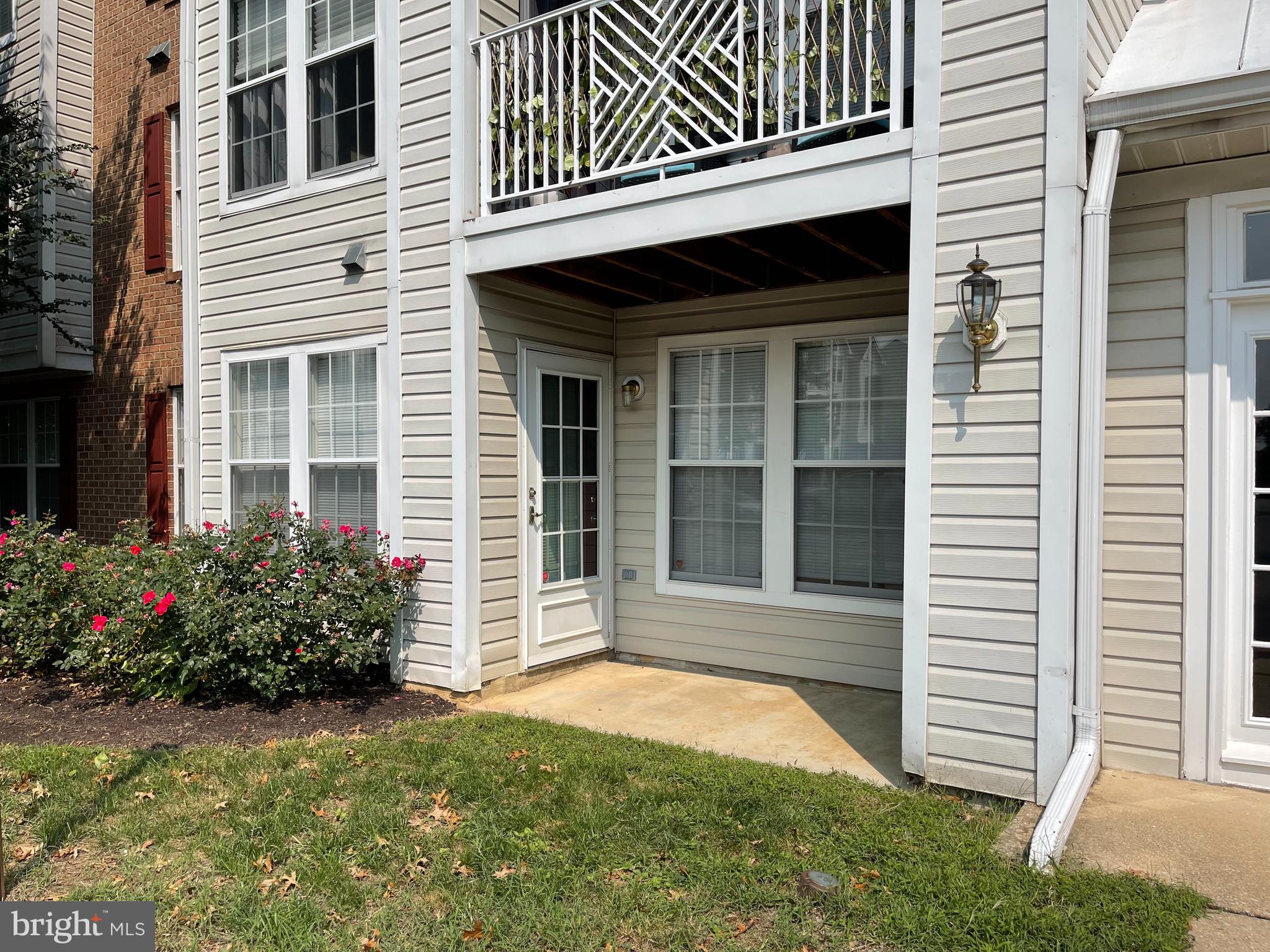 PINEY ORCHARD - Residential Lease