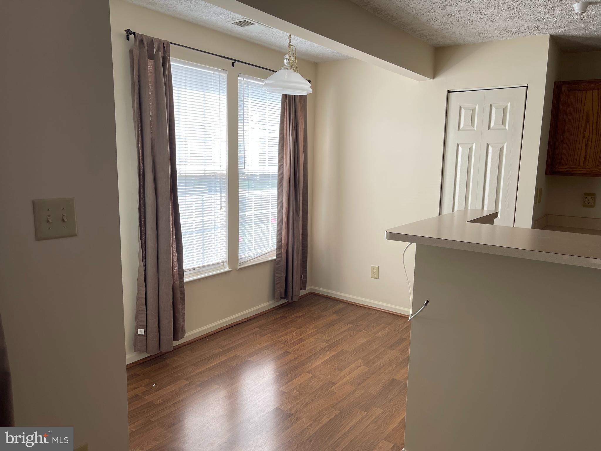 PINEY ORCHARD - Residential Lease