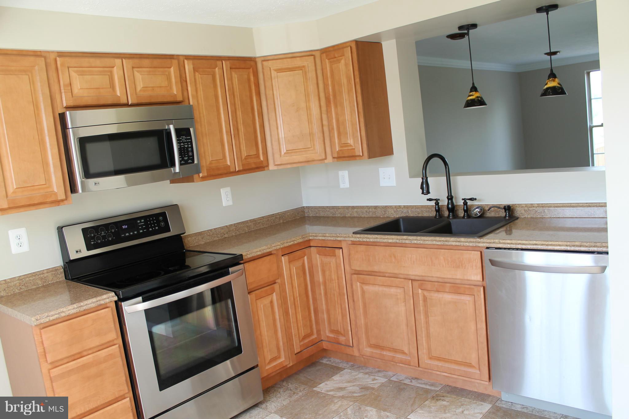 WEST SHORE - Residential