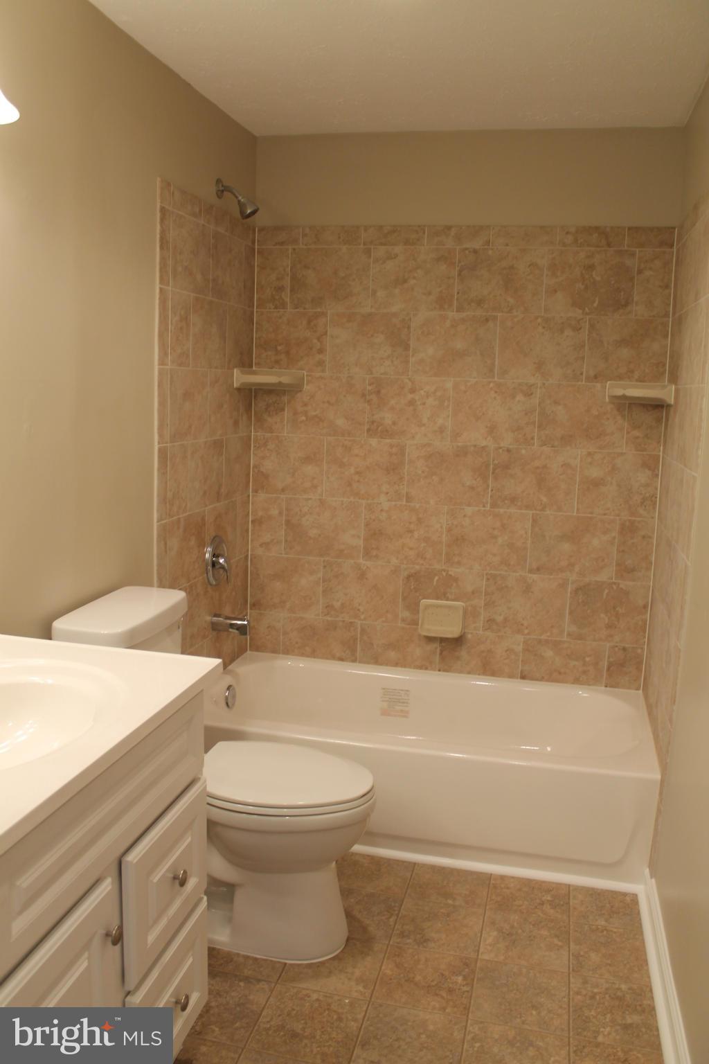 WEST SHORE - Residential