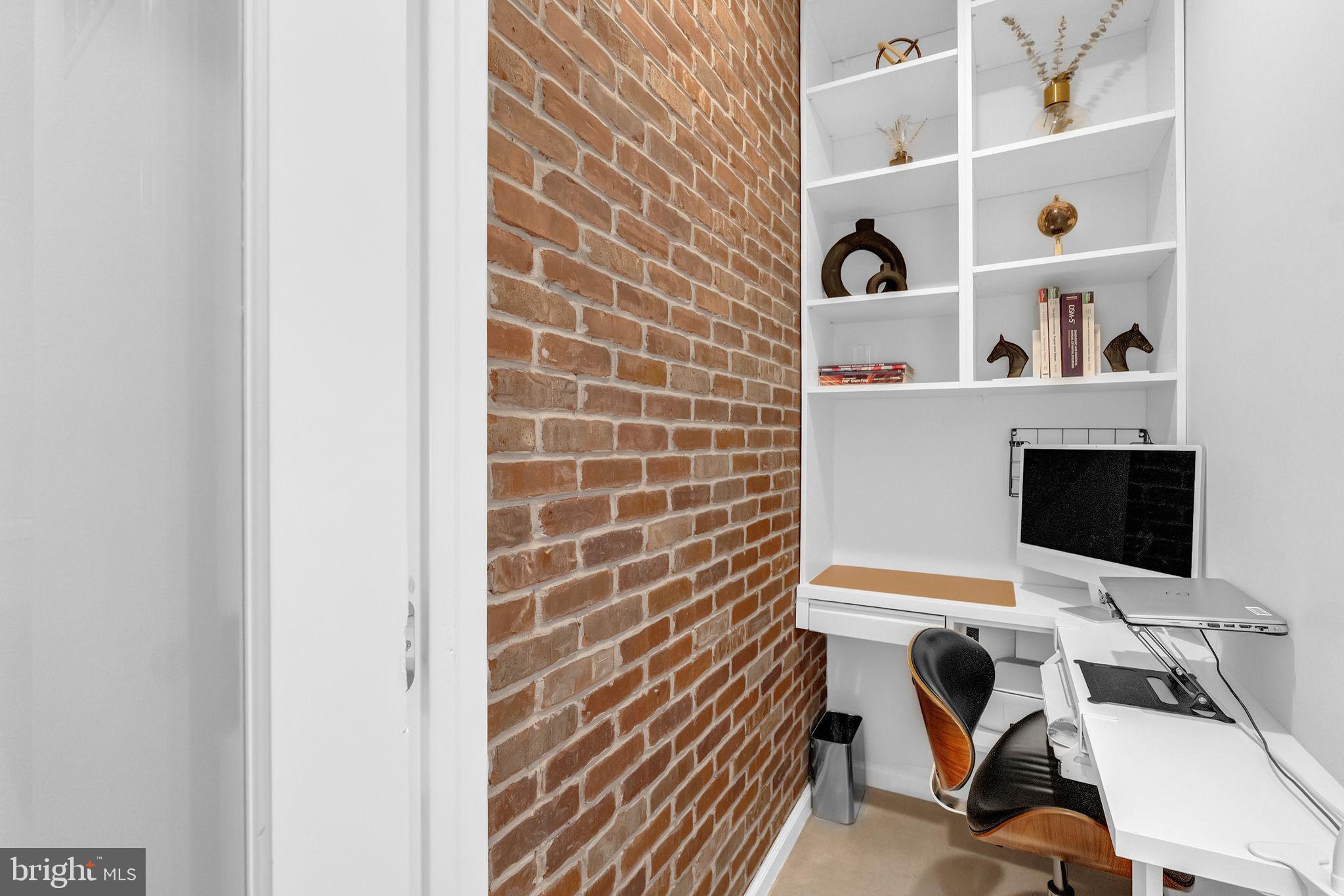 WATERSHED - Residential Lease