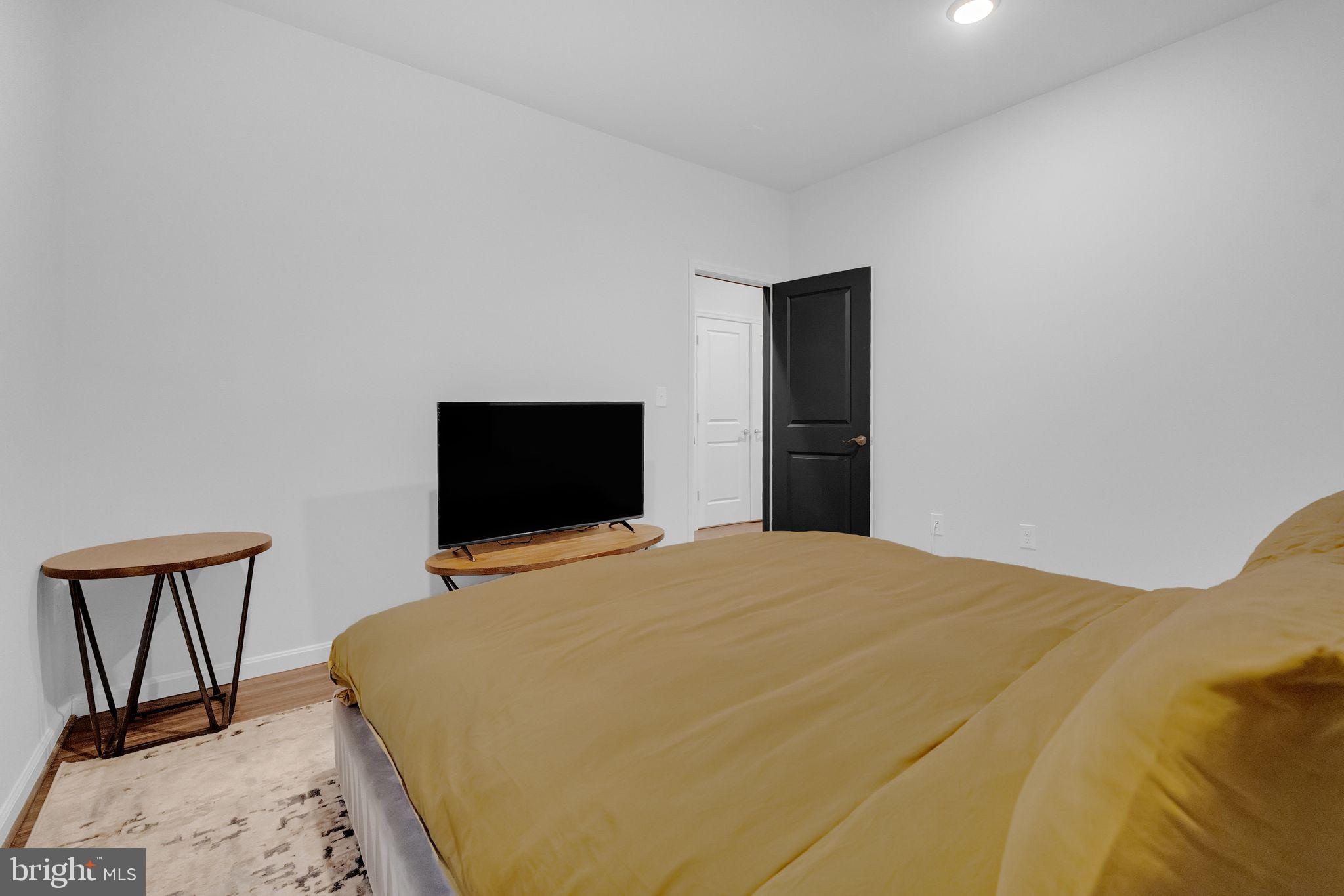 WATERSHED - Residential Lease