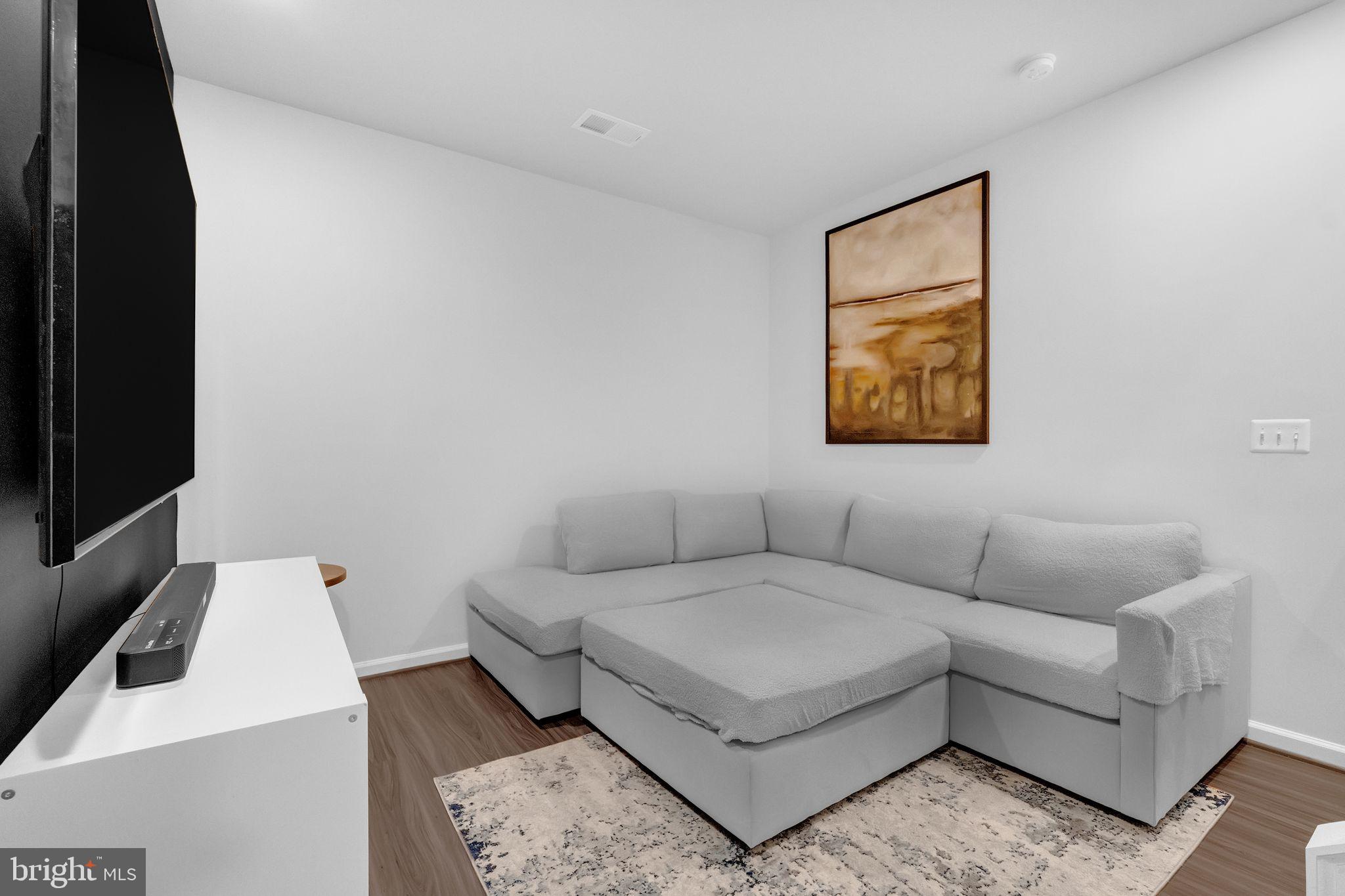 WATERSHED - Residential Lease