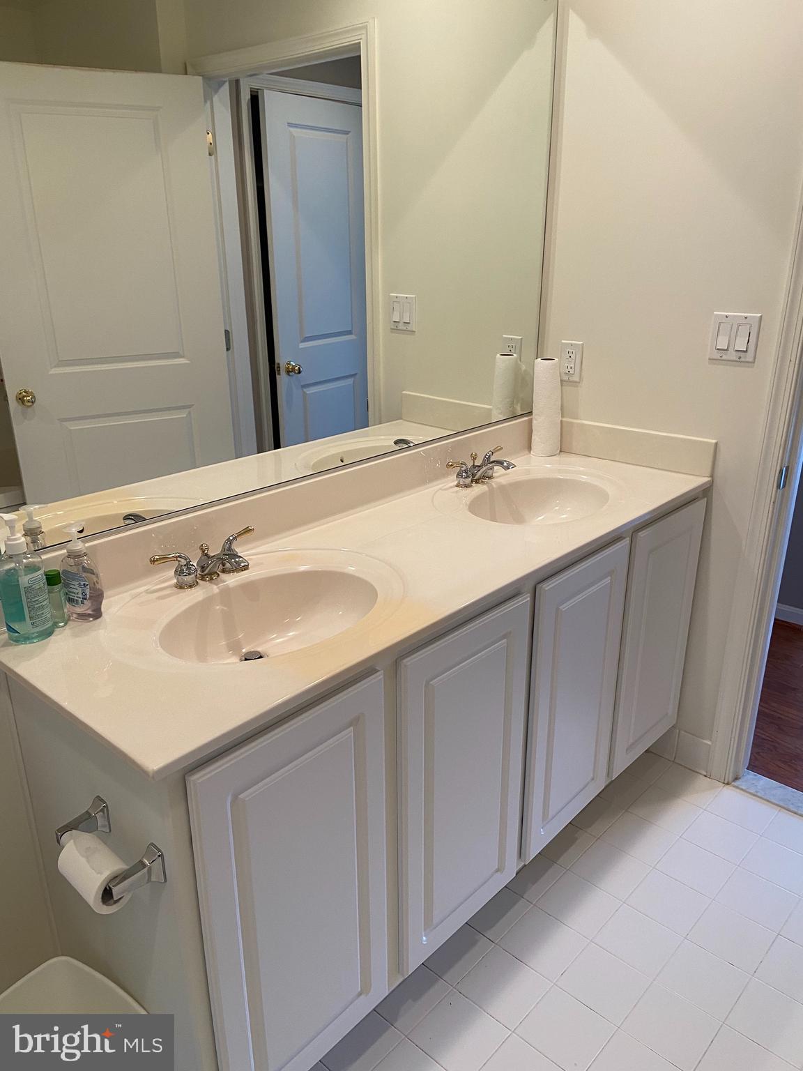 CONDOS AT THE RIDGE - Residential