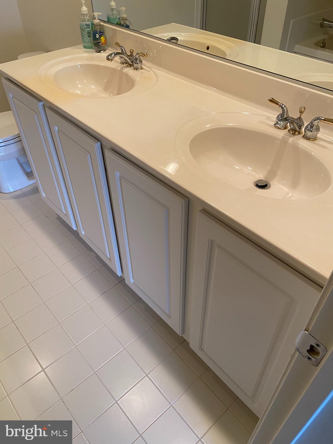 CONDOS AT THE RIDGE - Residential