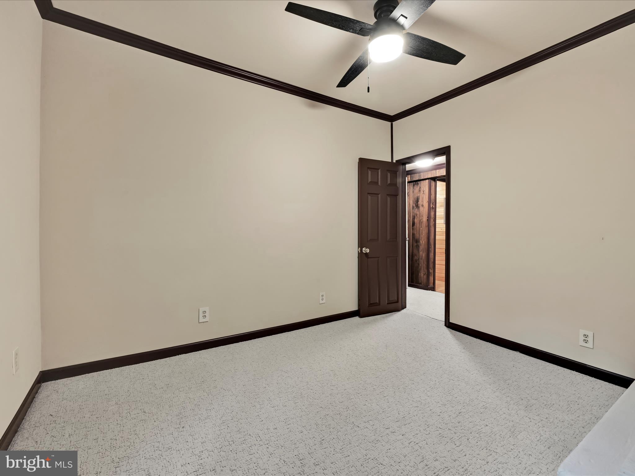 MT. GRETNA AREA - Residential