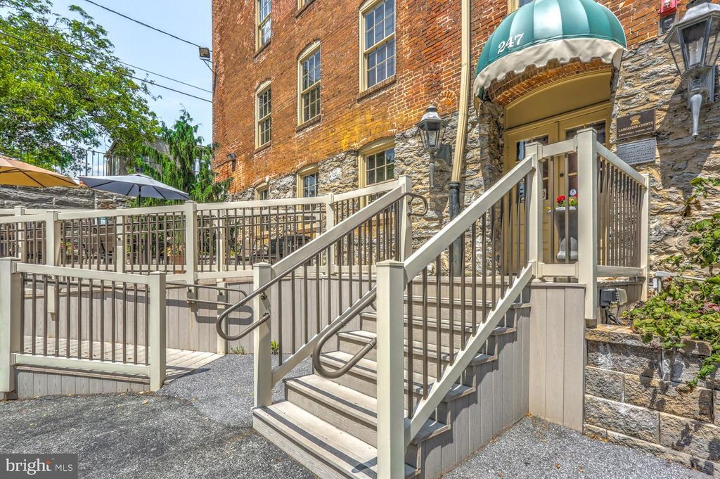 Photo of 247 N SHIPPEN ST #310, LANCASTER, PA 17602 (MLS # PALA2038702)