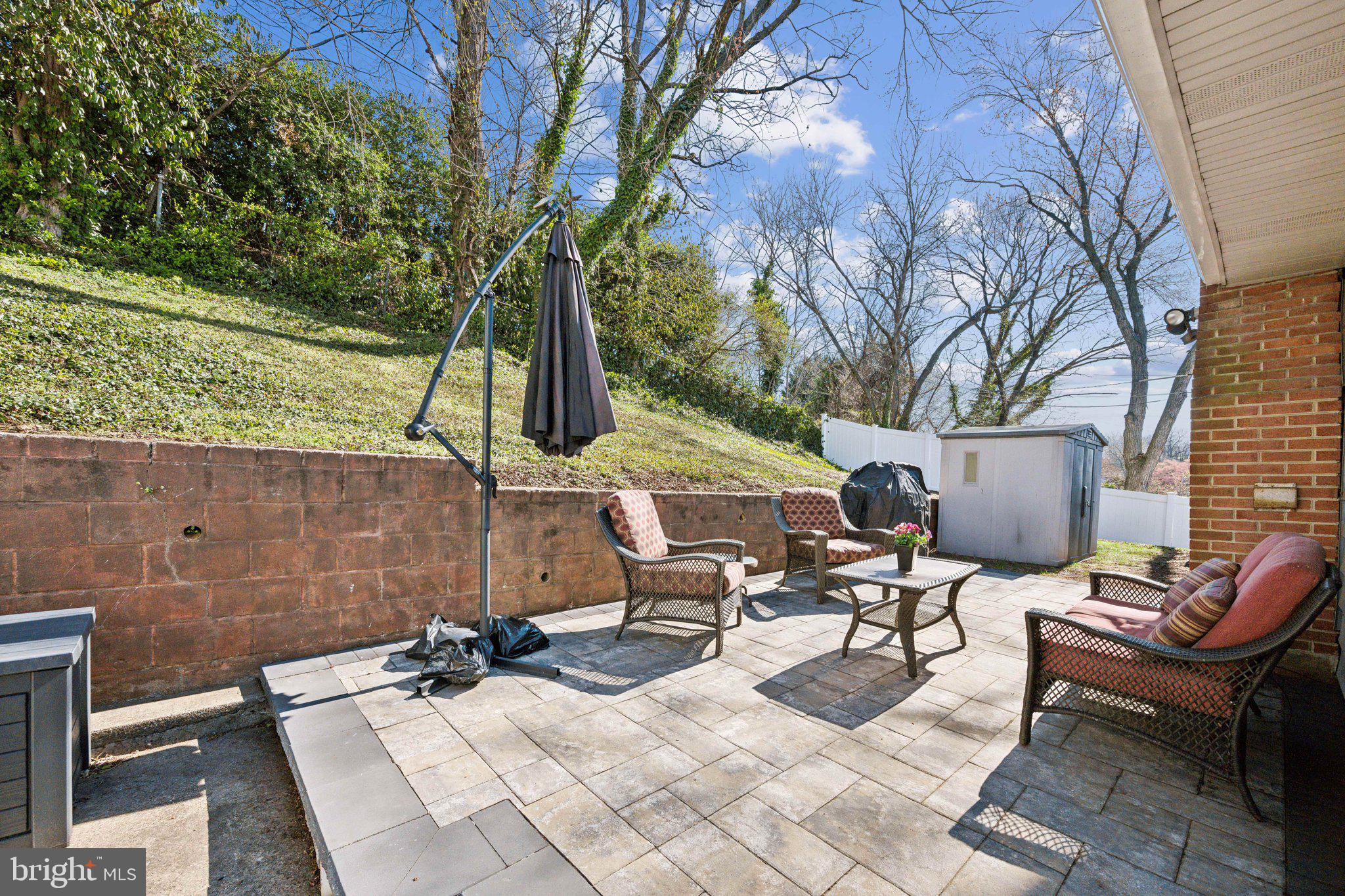 HILLSIDE ACRES - Residential