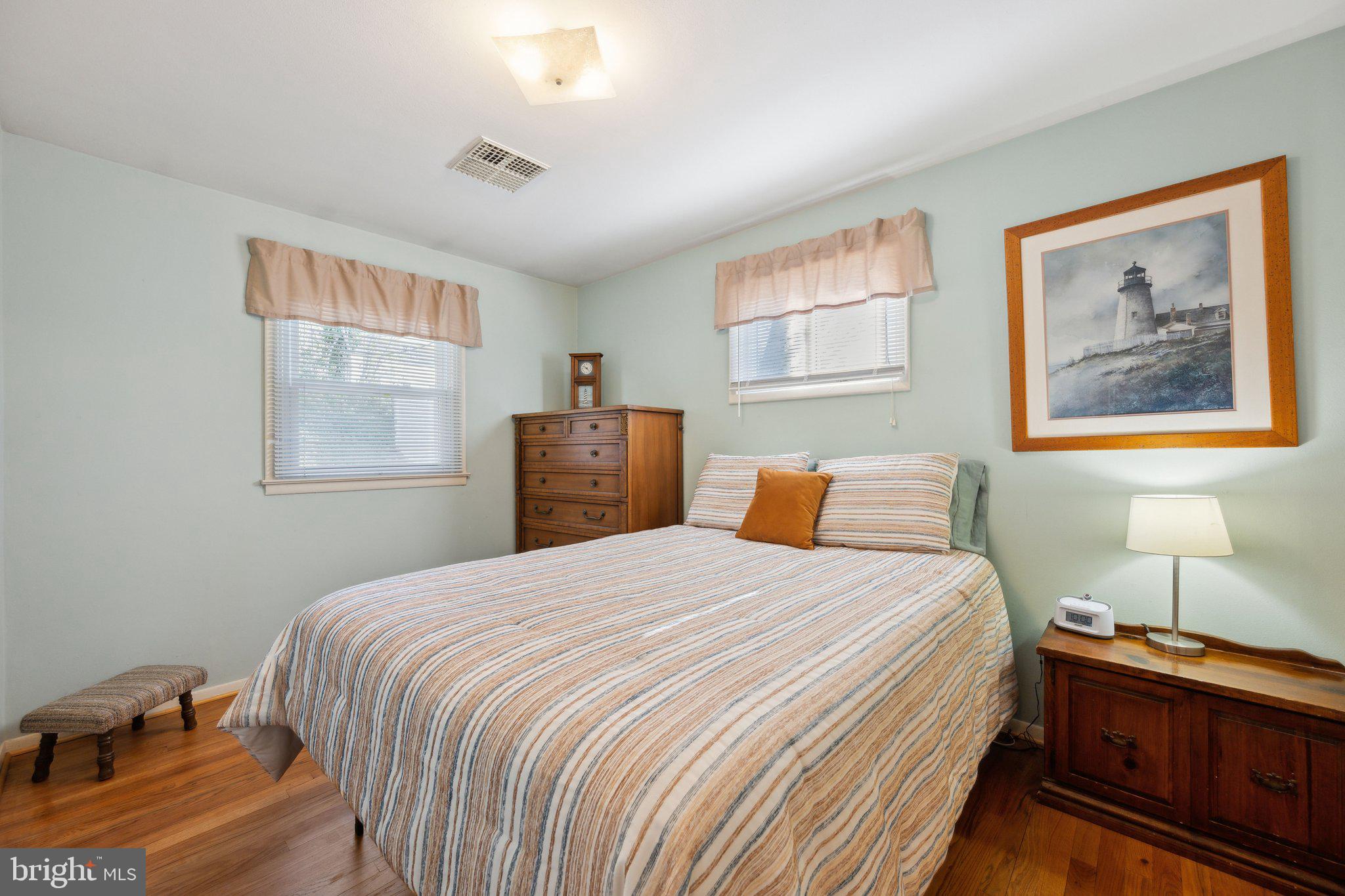 HILLSIDE ACRES - Residential