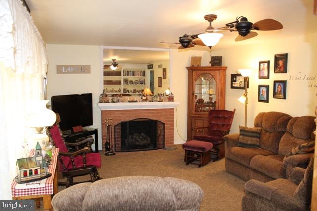 HAINES ACRES - Residential