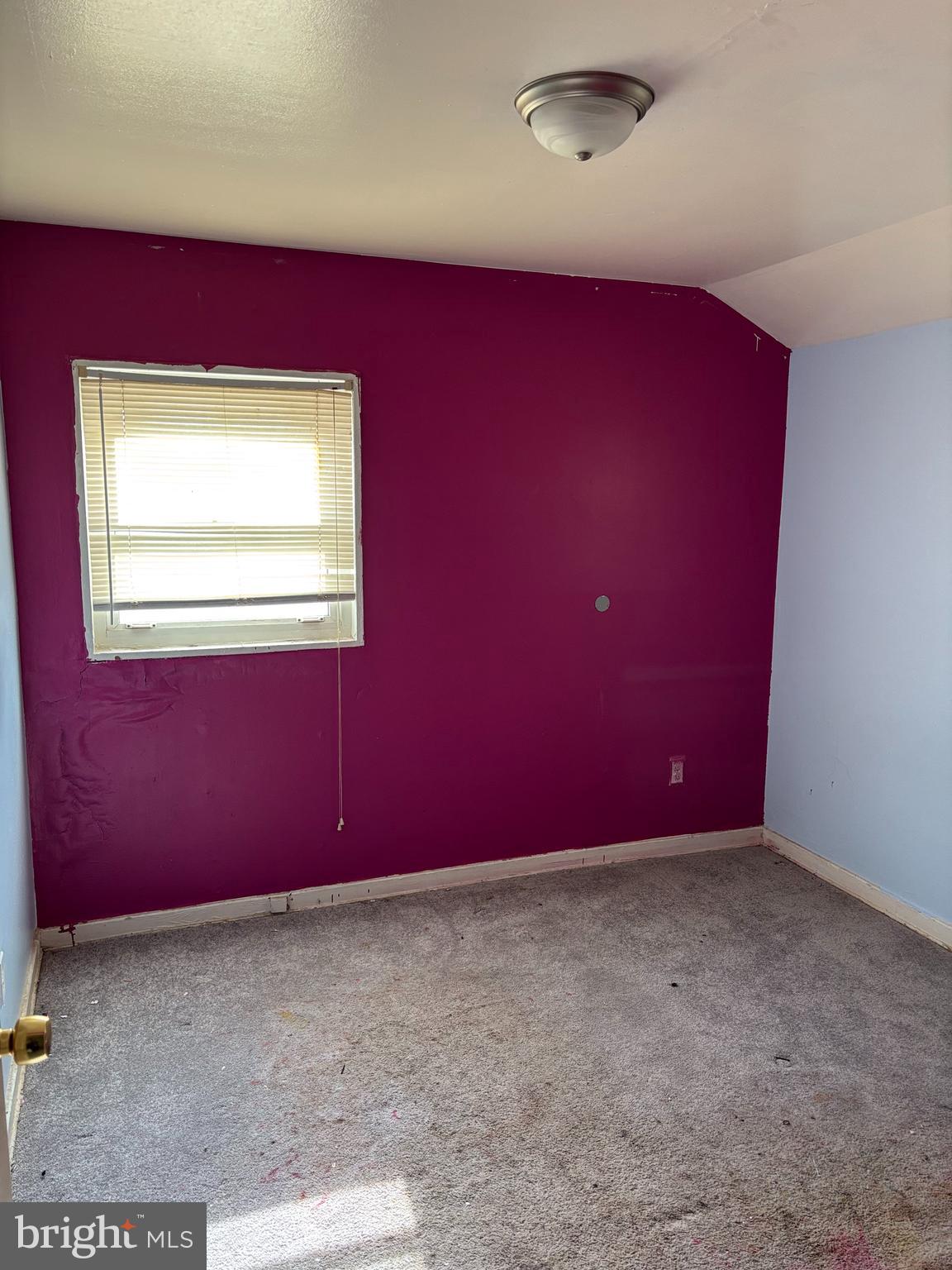 DUPONT VILLAGE - Residential