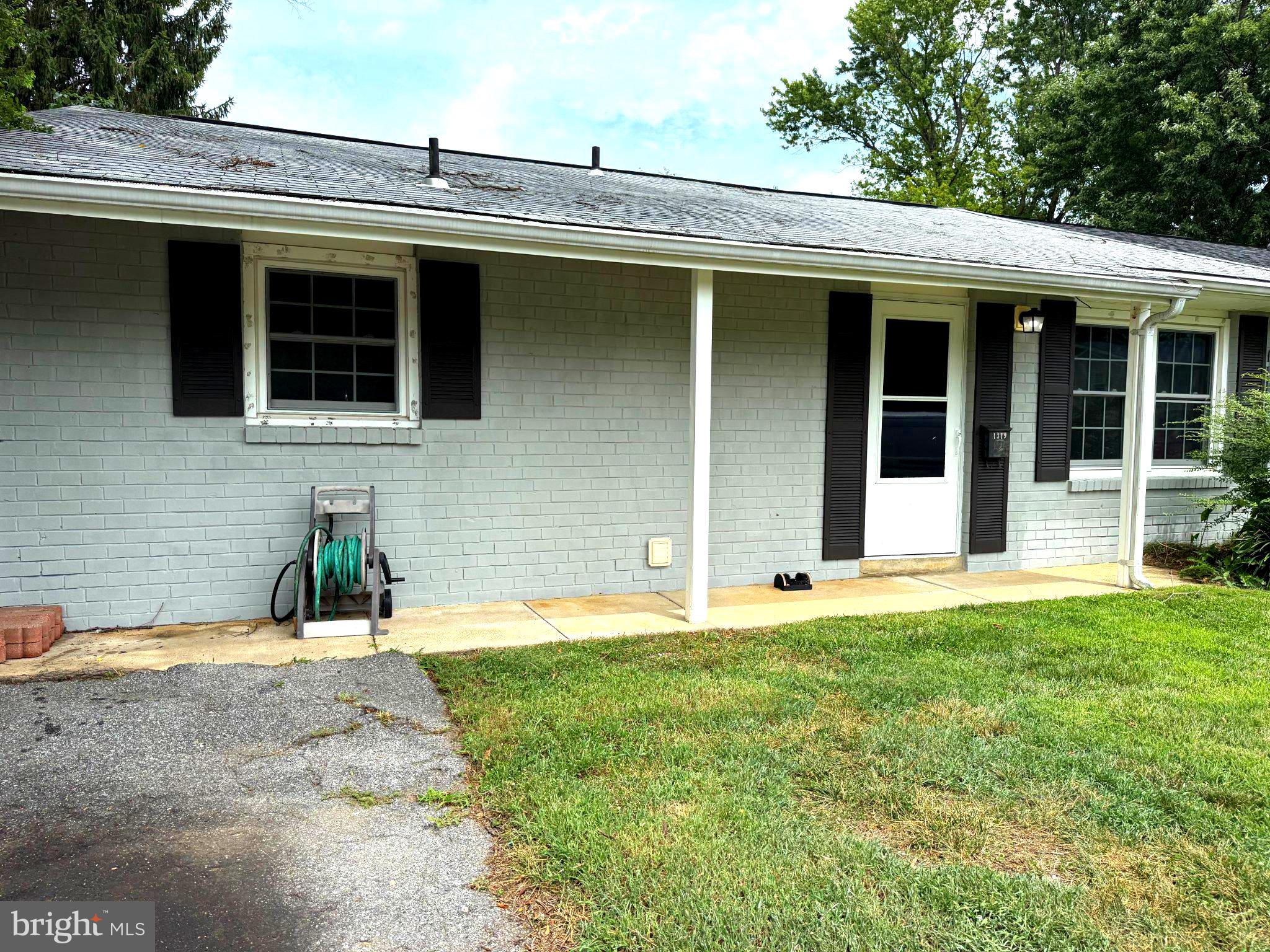 1319 TENBROOK ROAD