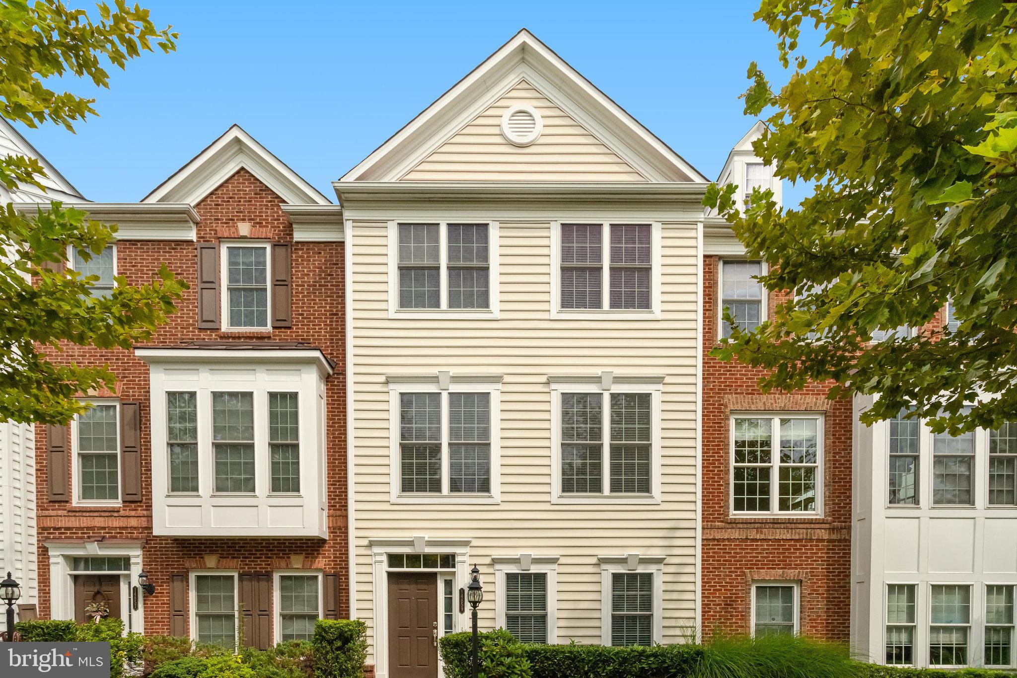 POTOMAC CLUB - Residential Lease