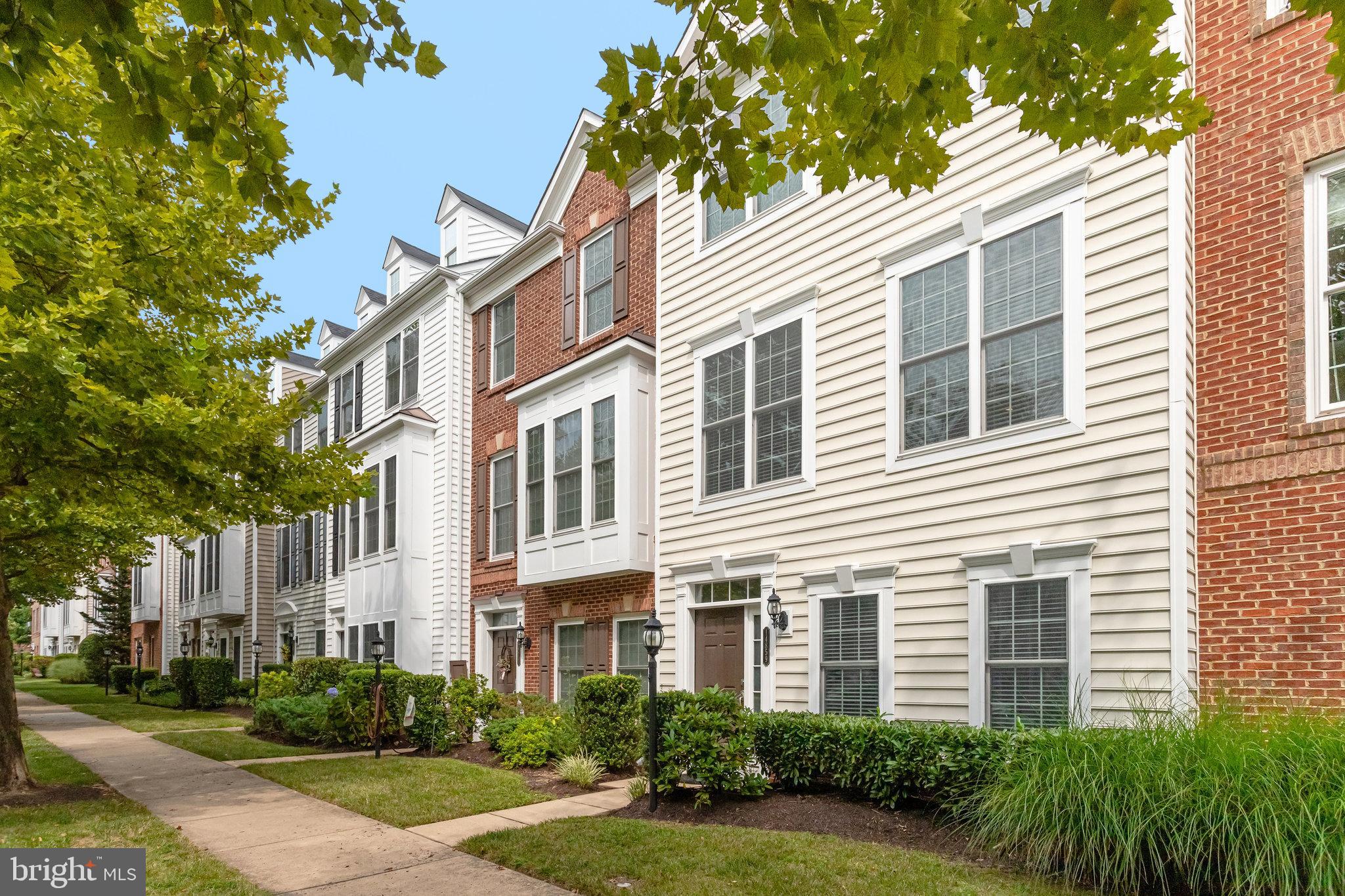 POTOMAC CLUB - Residential Lease