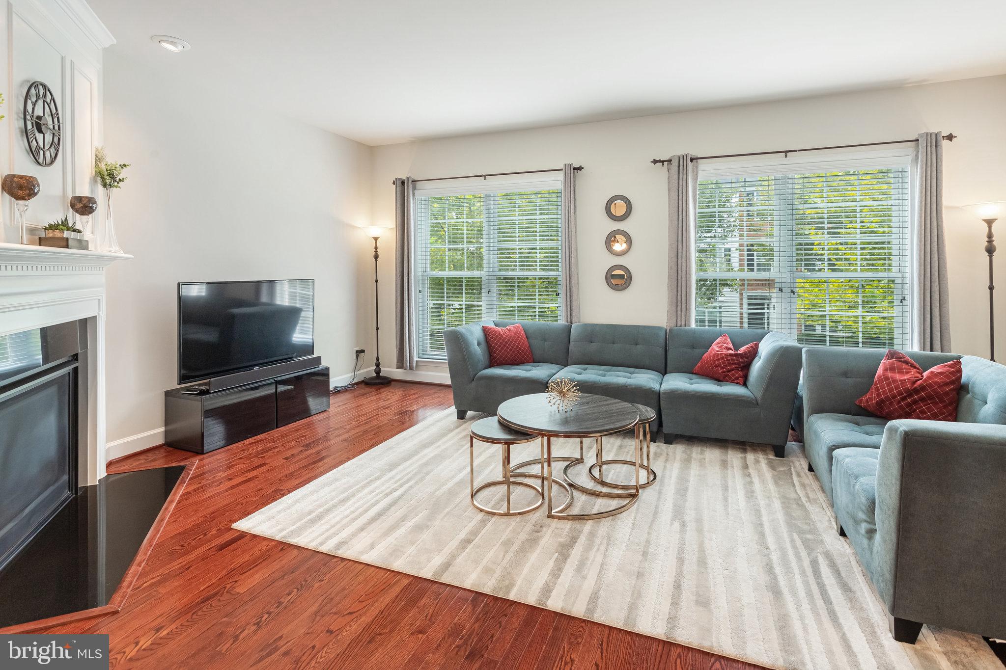 POTOMAC CLUB - Residential Lease