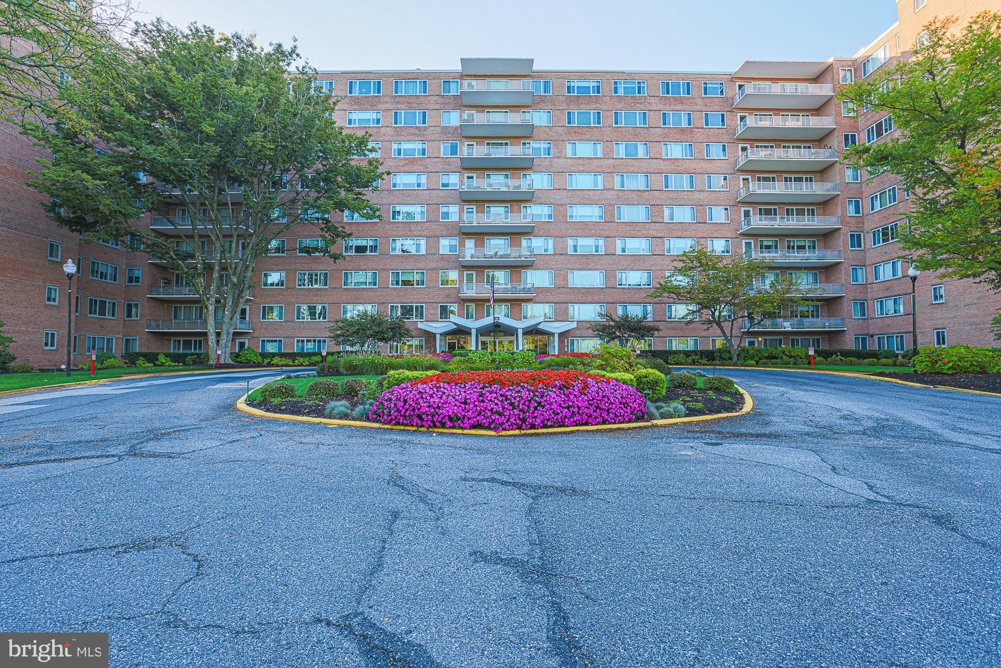 PIKESVILLE - Residential