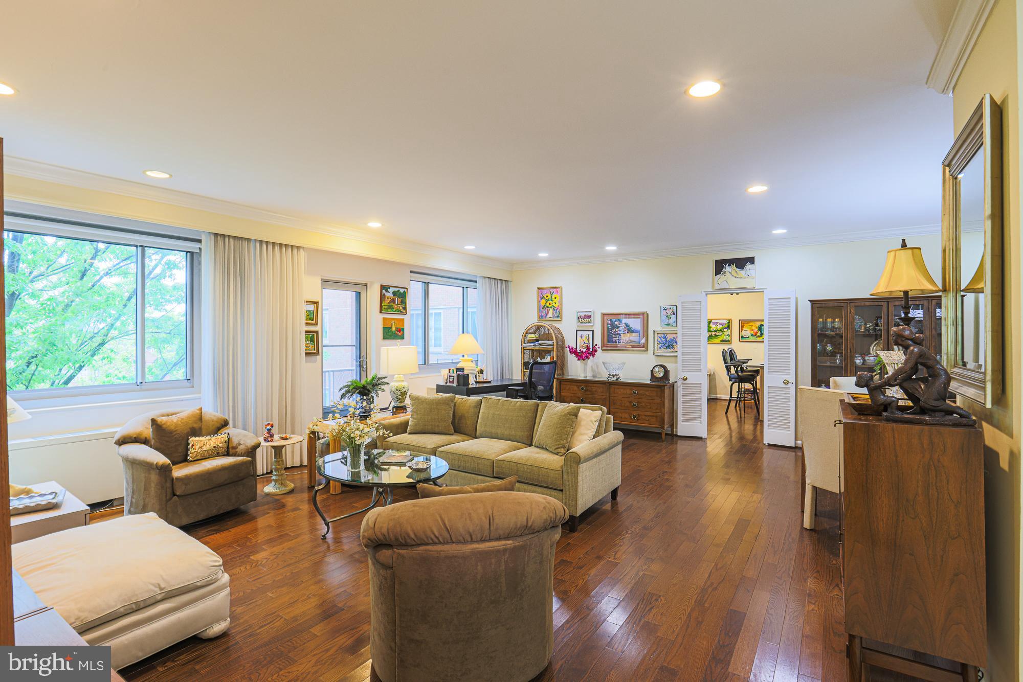 PIKESVILLE - Residential