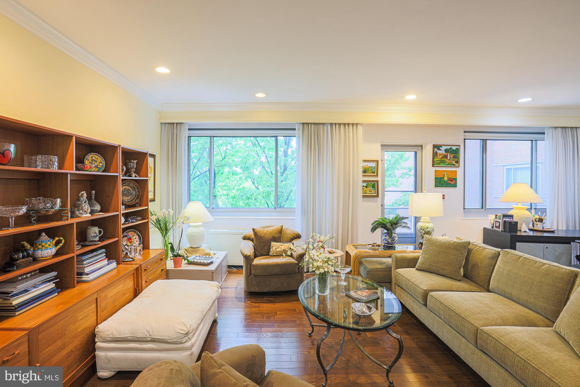 PIKESVILLE - Residential