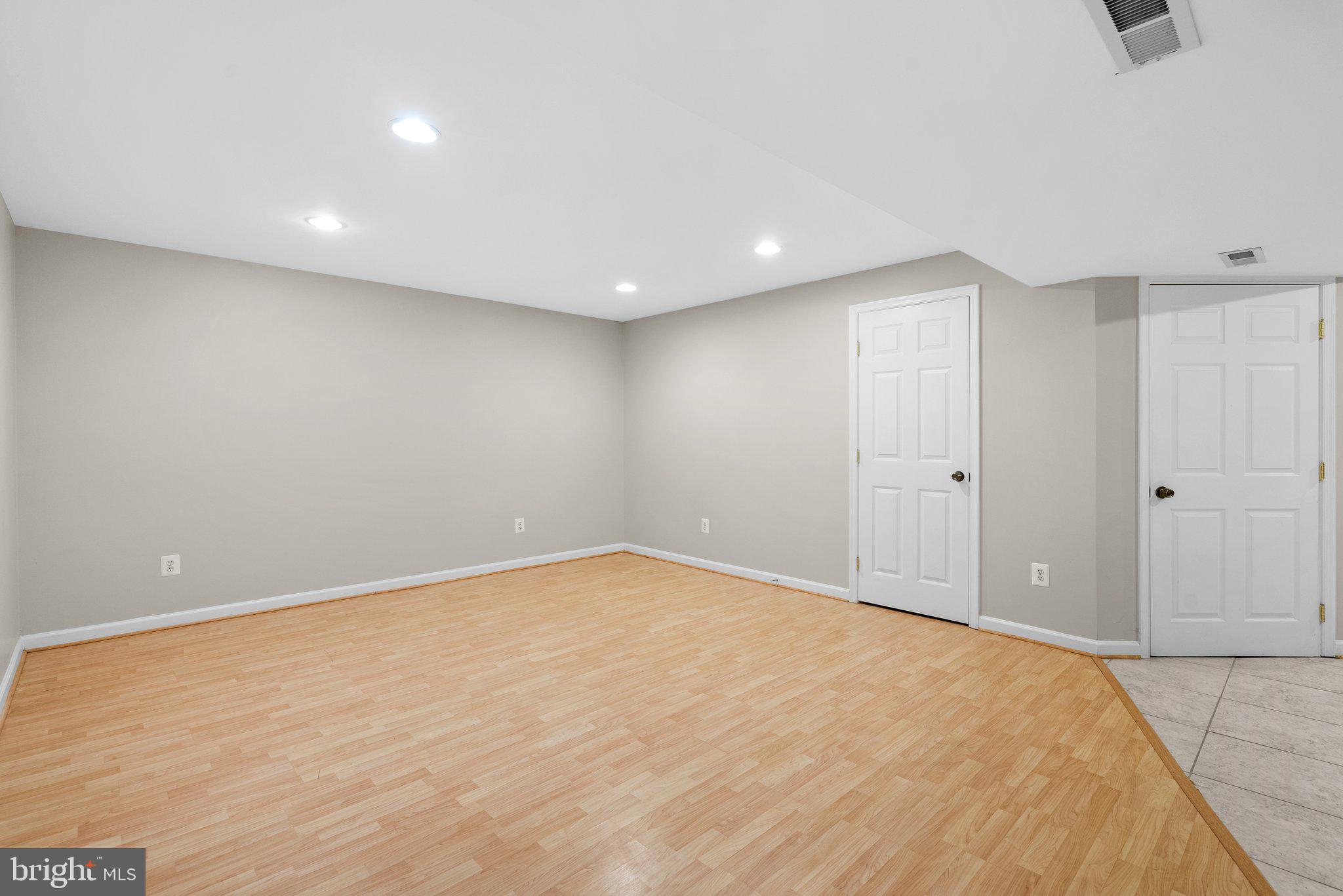 FRANKLIN FARM - Residential