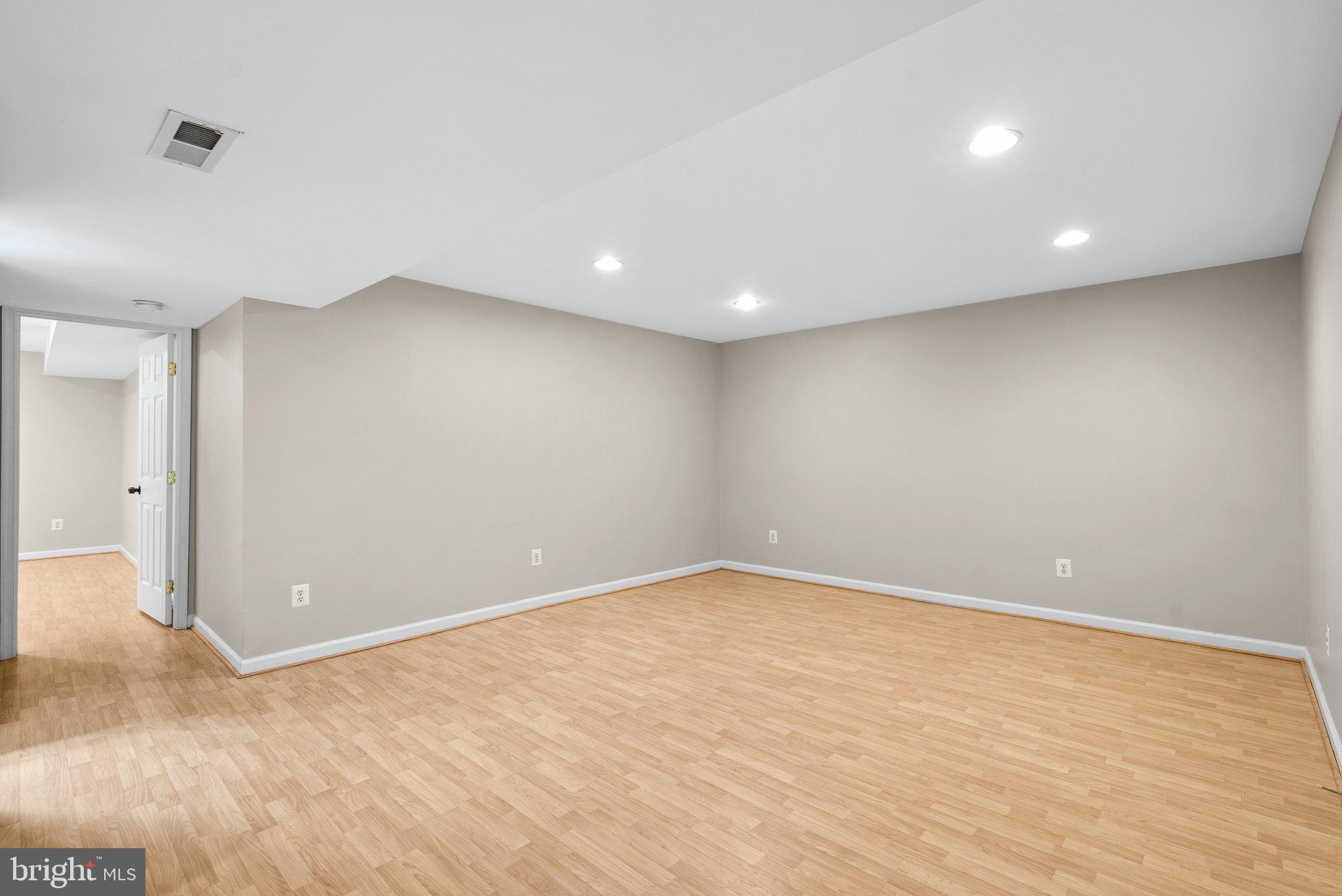 FRANKLIN FARM - Residential