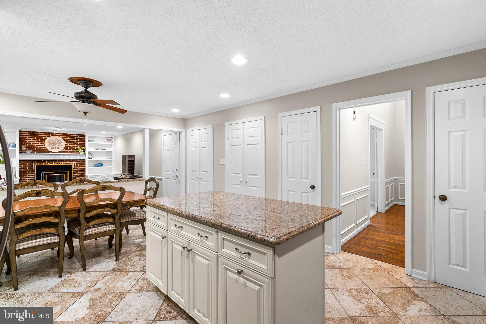 FRANKLIN FARM - Residential