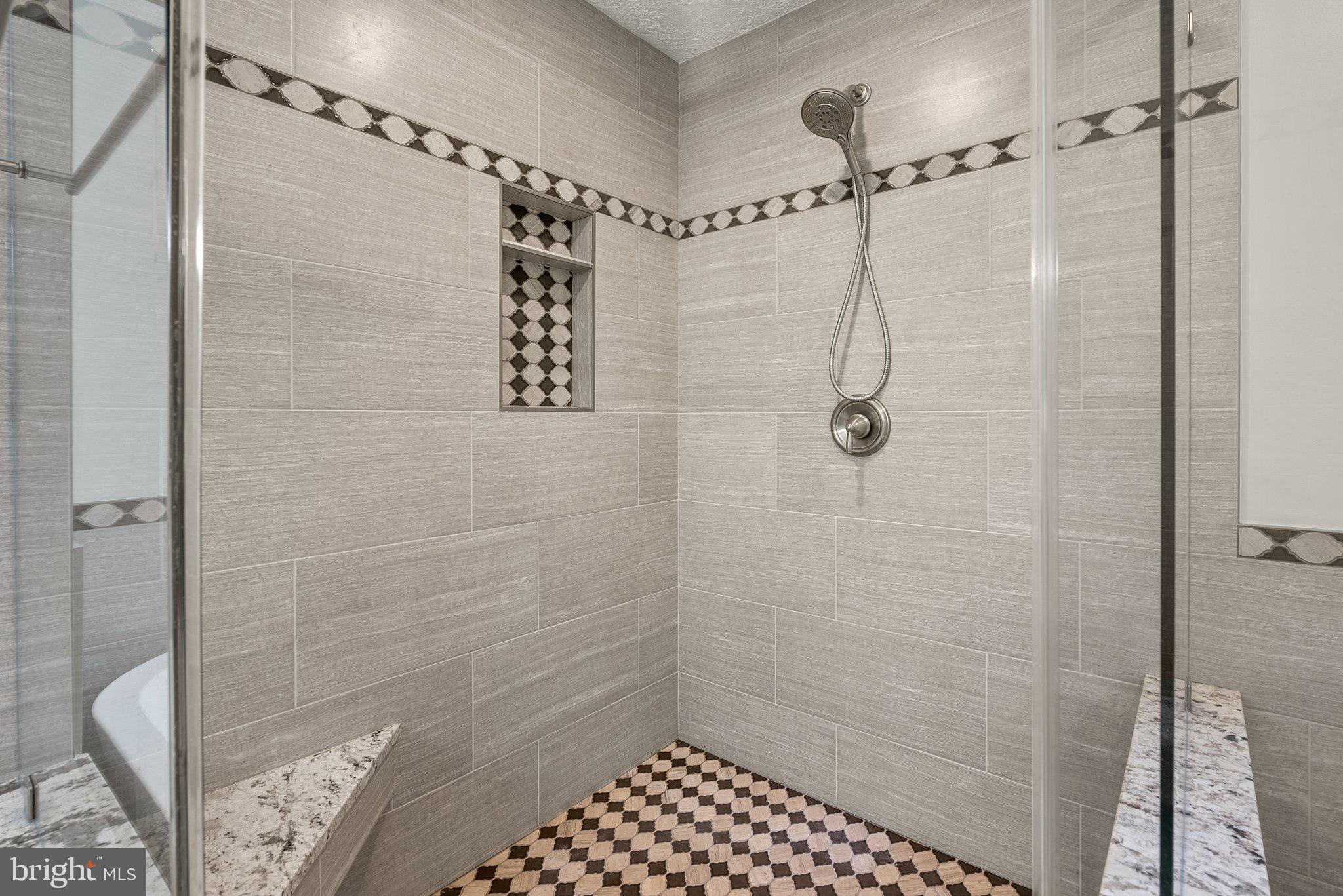 FRANKLIN FARM - Residential