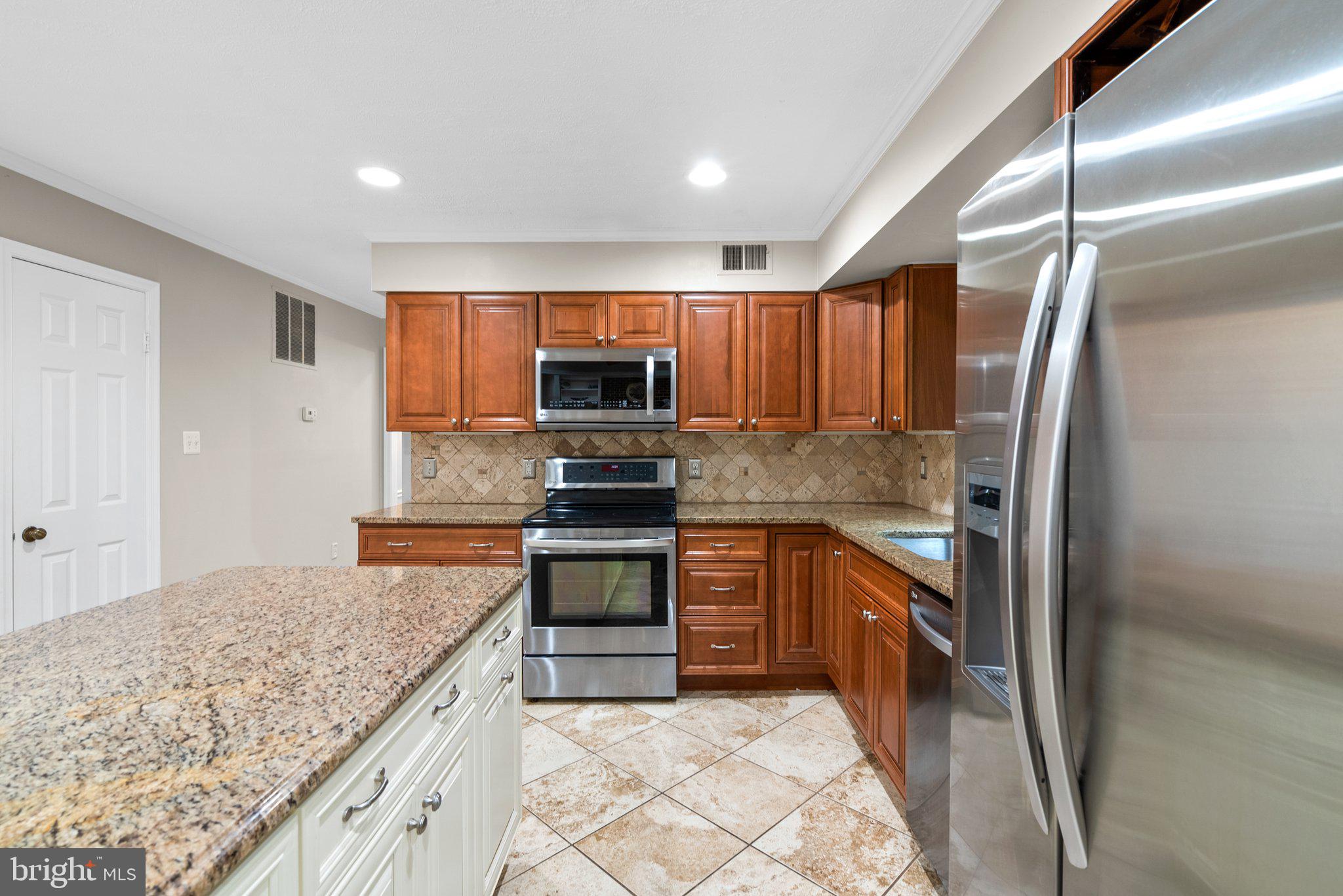 FRANKLIN FARM - Residential