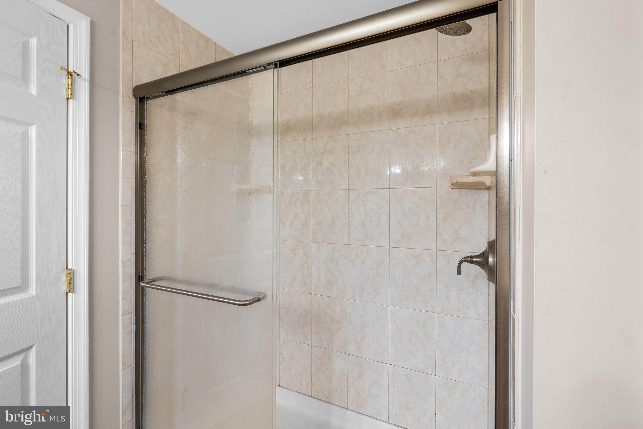 FRANKLIN FARM - Residential