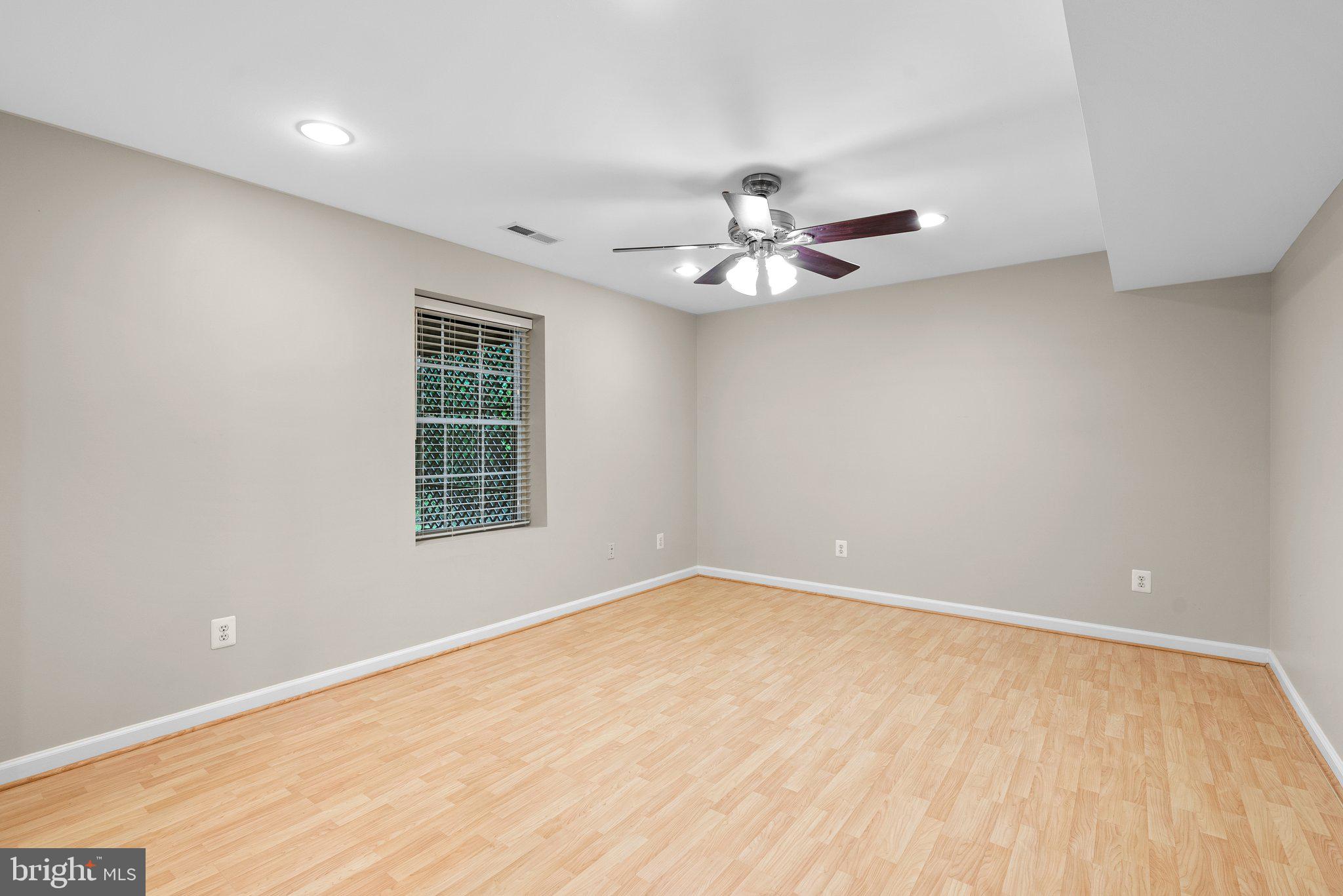 FRANKLIN FARM - Residential