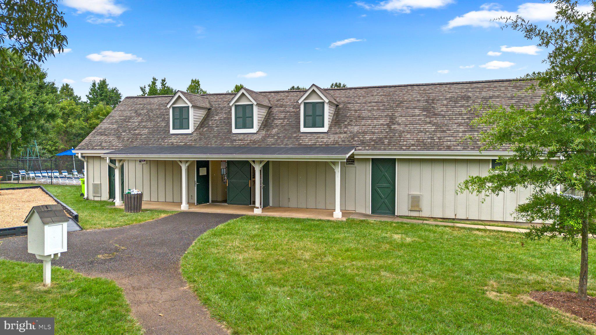 FRANKLIN FARM - Residential