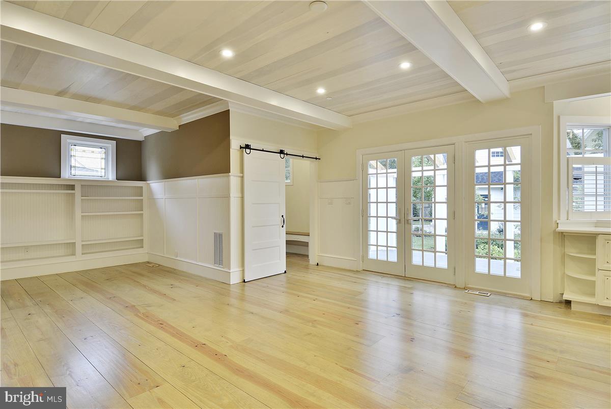 EASTPORT - Residential