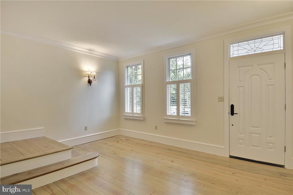 EASTPORT - Residential