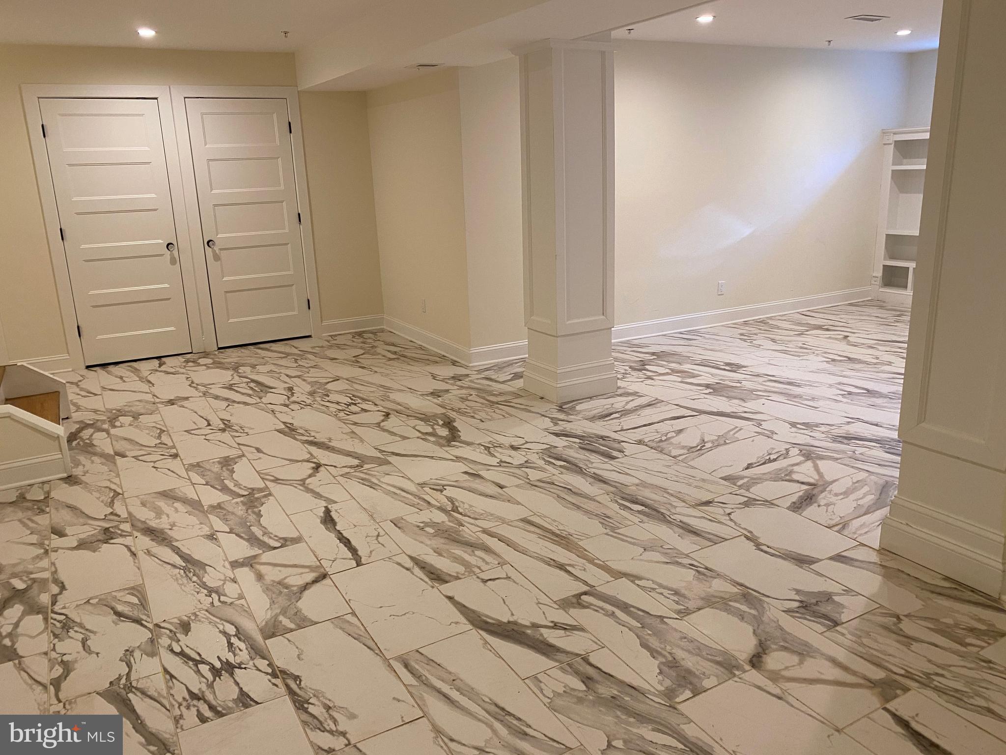 EASTPORT - Residential