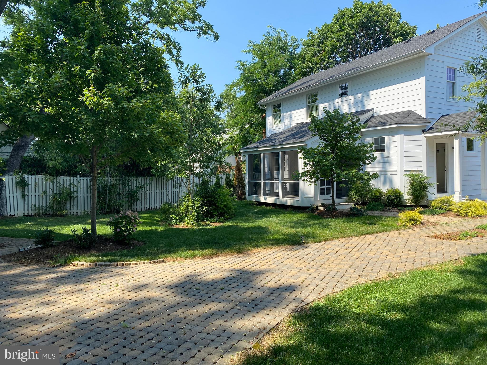 EASTPORT - Residential