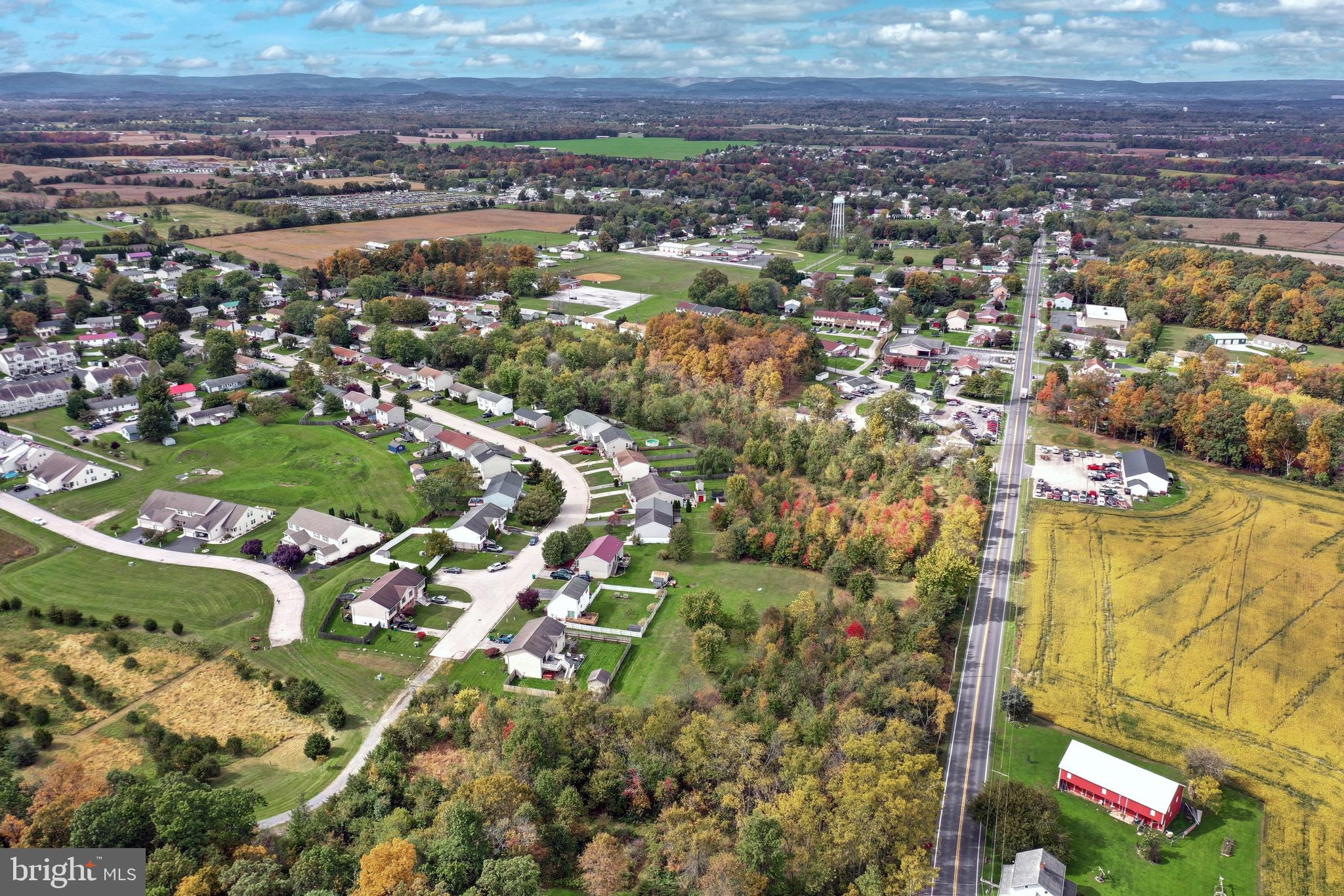 BONNEAUVILLE BOROUGH - Land