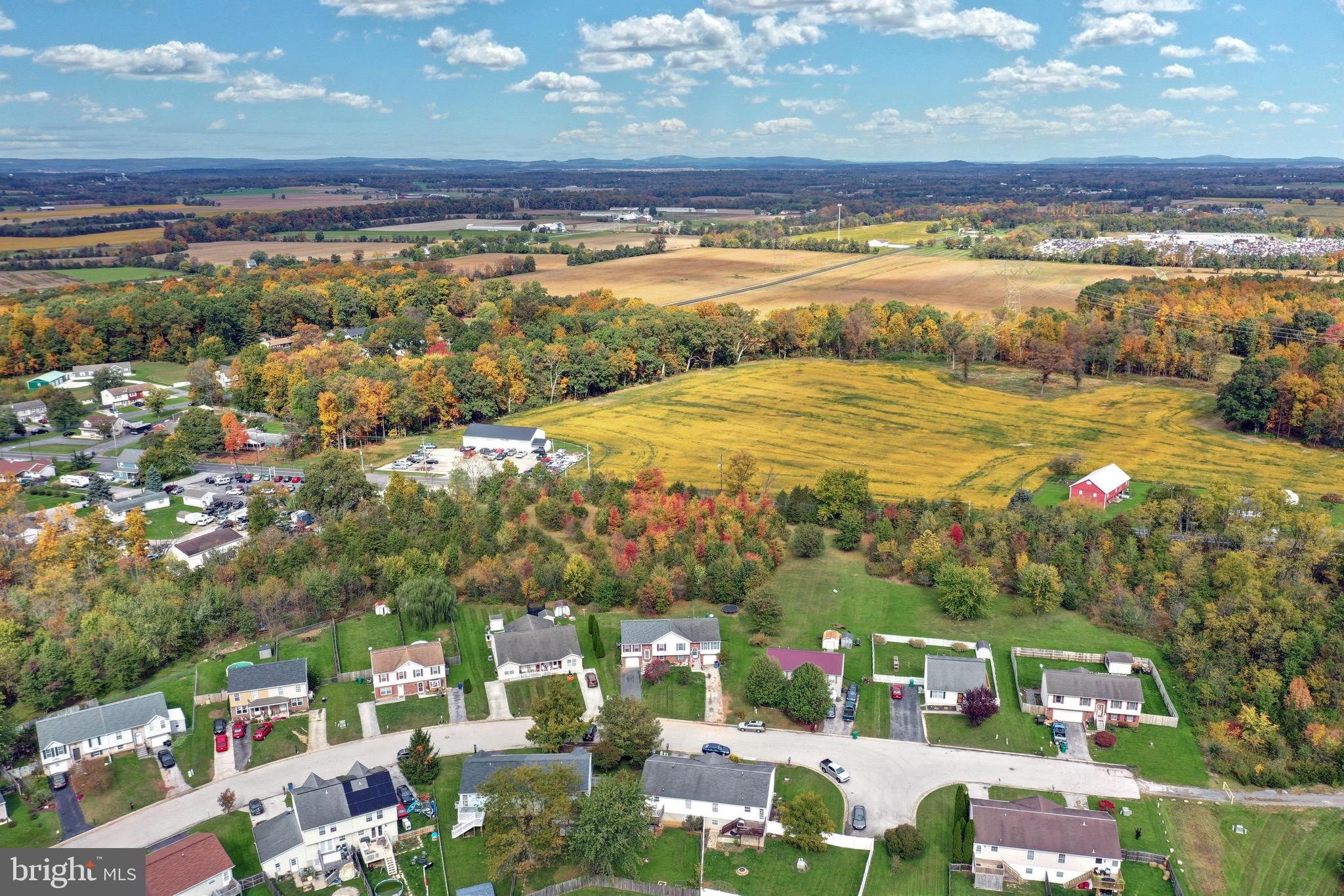 BONNEAUVILLE BOROUGH - Land