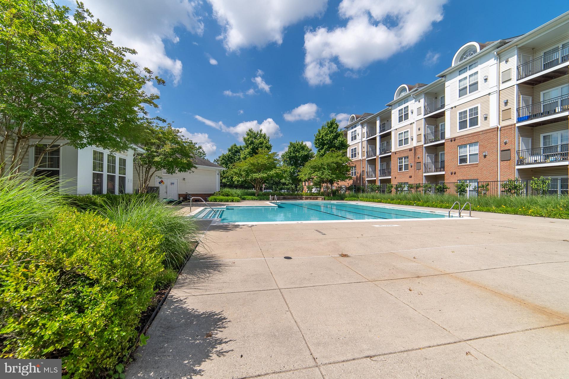 CHANTILLY PARK - Residential