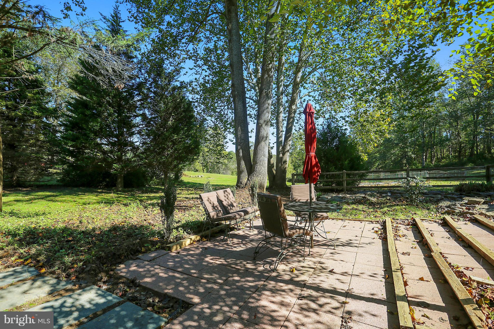 SUNSHINE ACRES - Residential