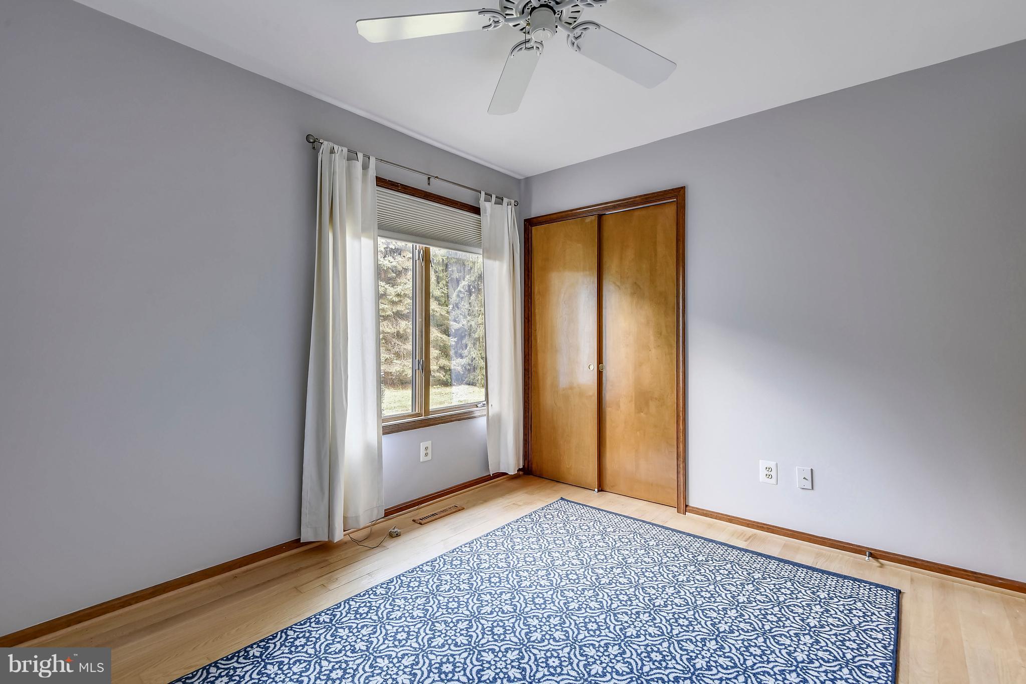 SUNSHINE ACRES - Residential