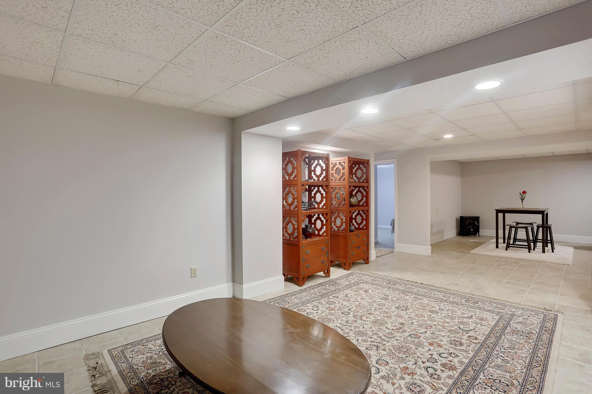 SUNSHINE ACRES - Residential