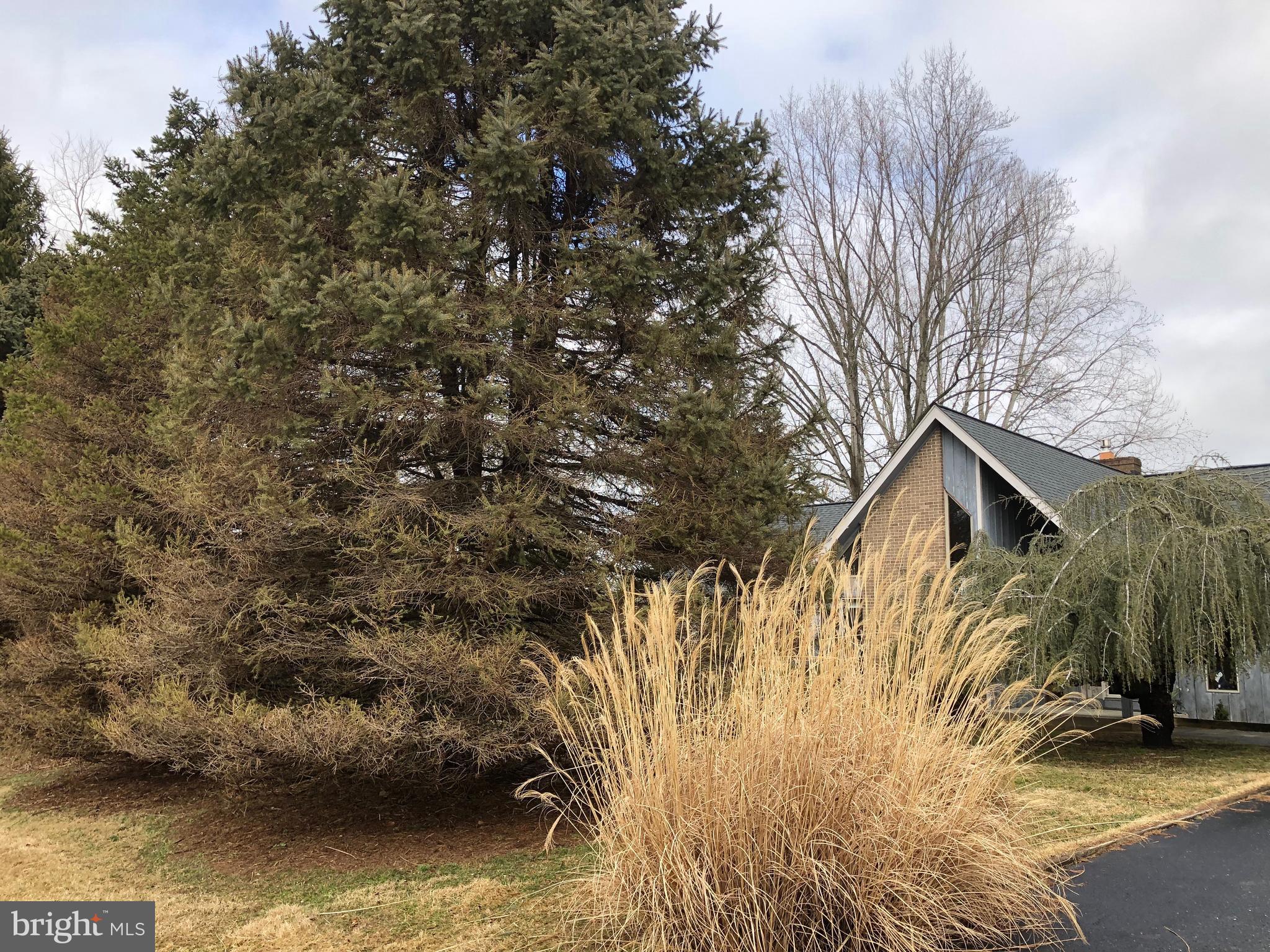 SUNSHINE ACRES - Residential