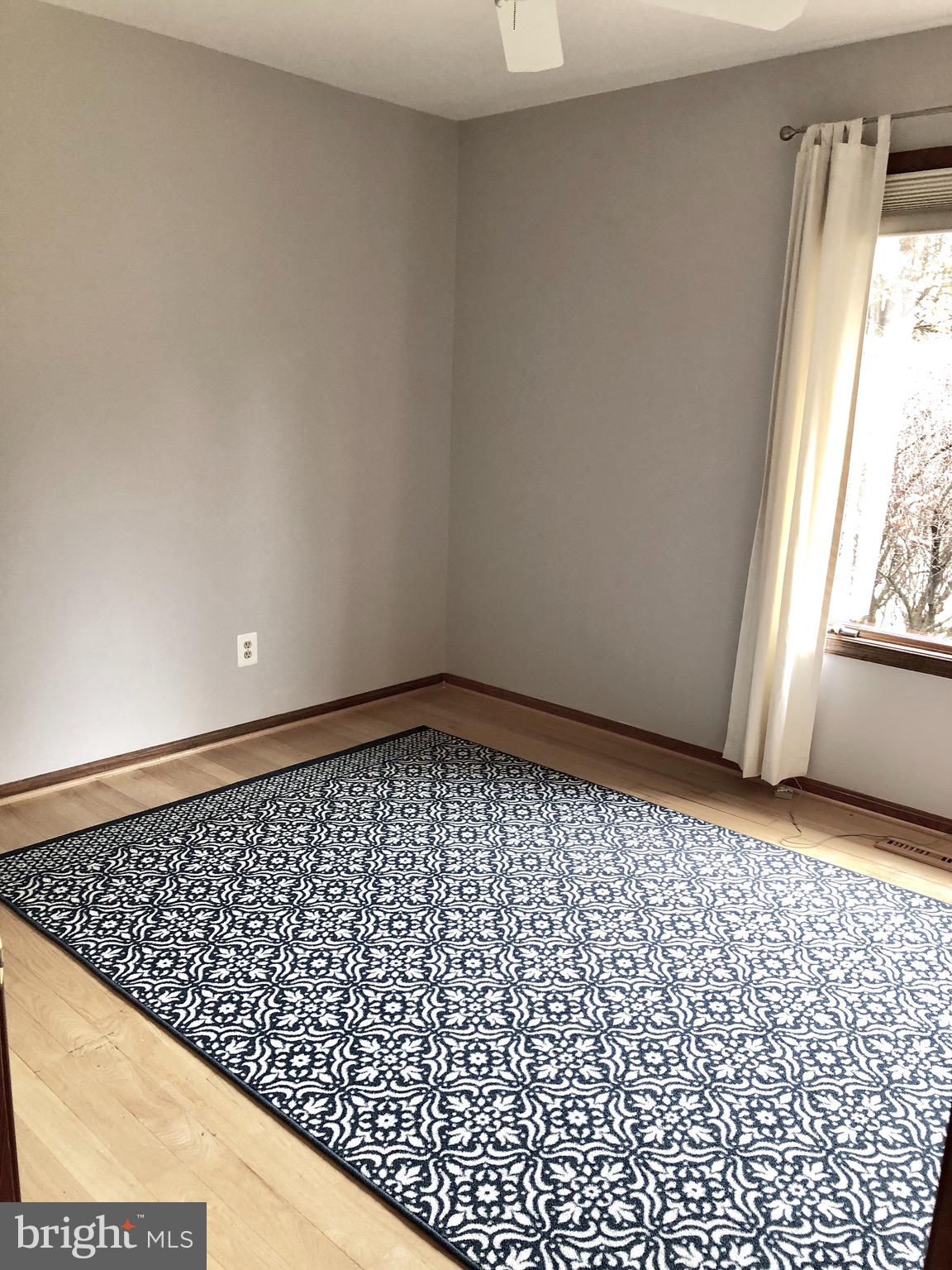 SUNSHINE ACRES - Residential