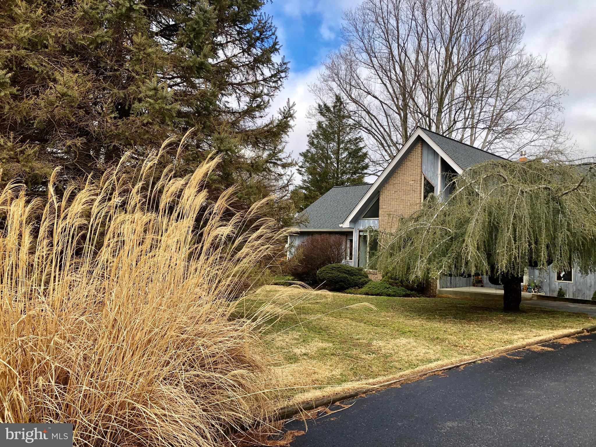 SUNSHINE ACRES - Residential